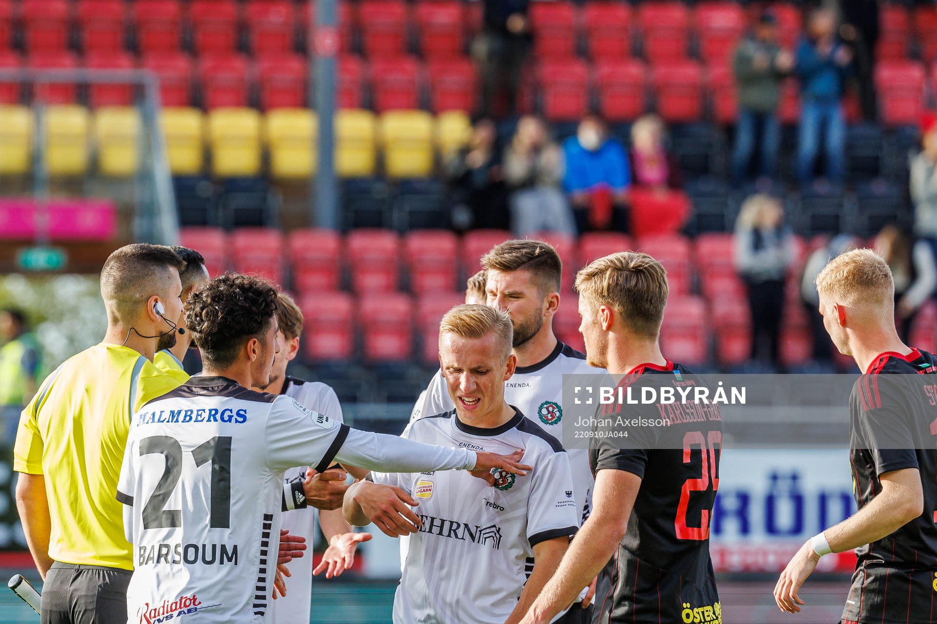 Örebros David Seger deppar