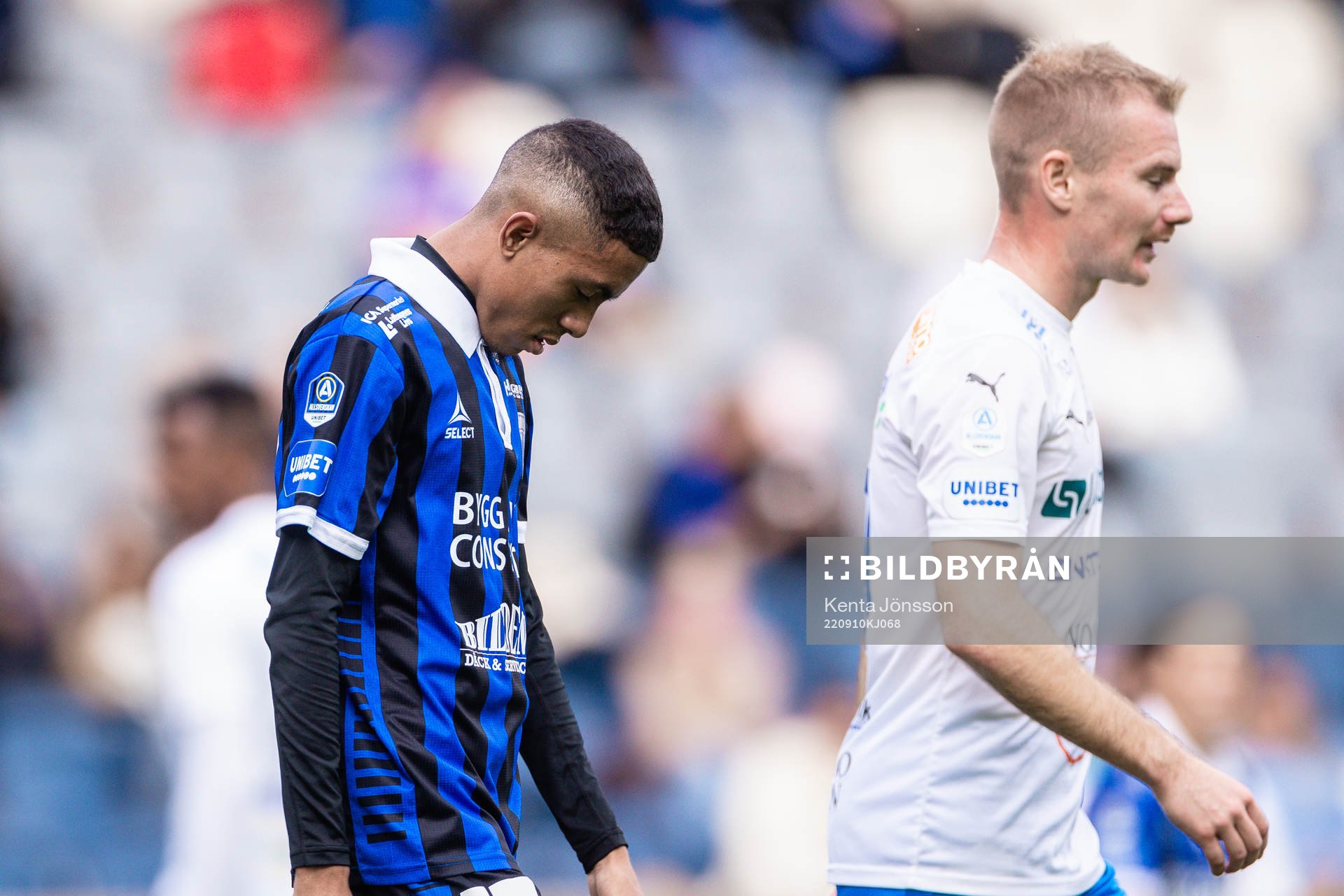 Sirius Tashreeq Matthews deppar sunder fotbollsmatchen i