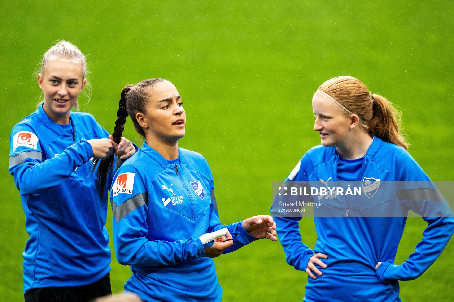 Kalmars Maja Landin, Elma Smajic och Vera Andersson införr