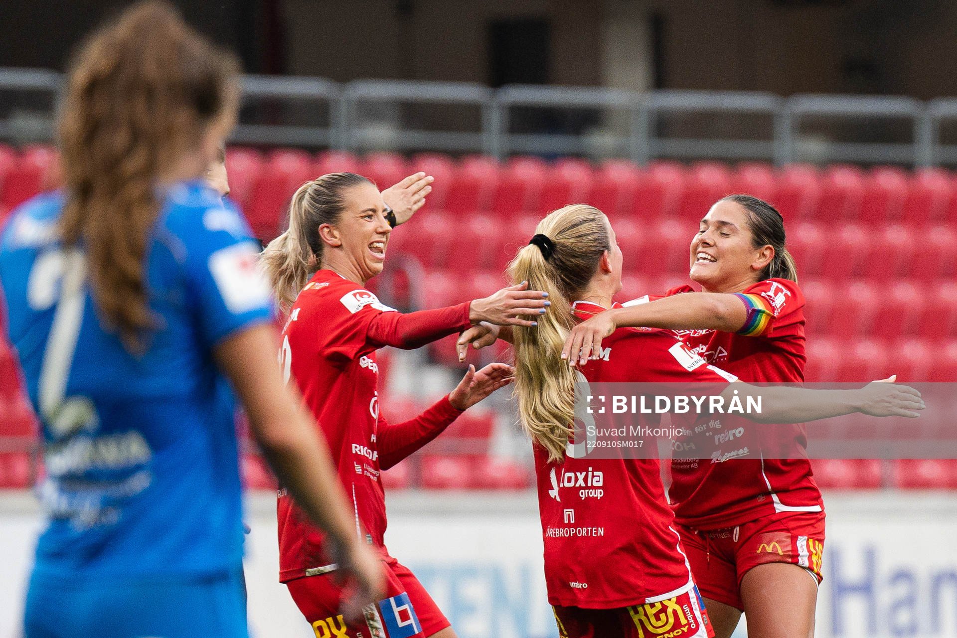 Örebros Emilia Pelgander jublar