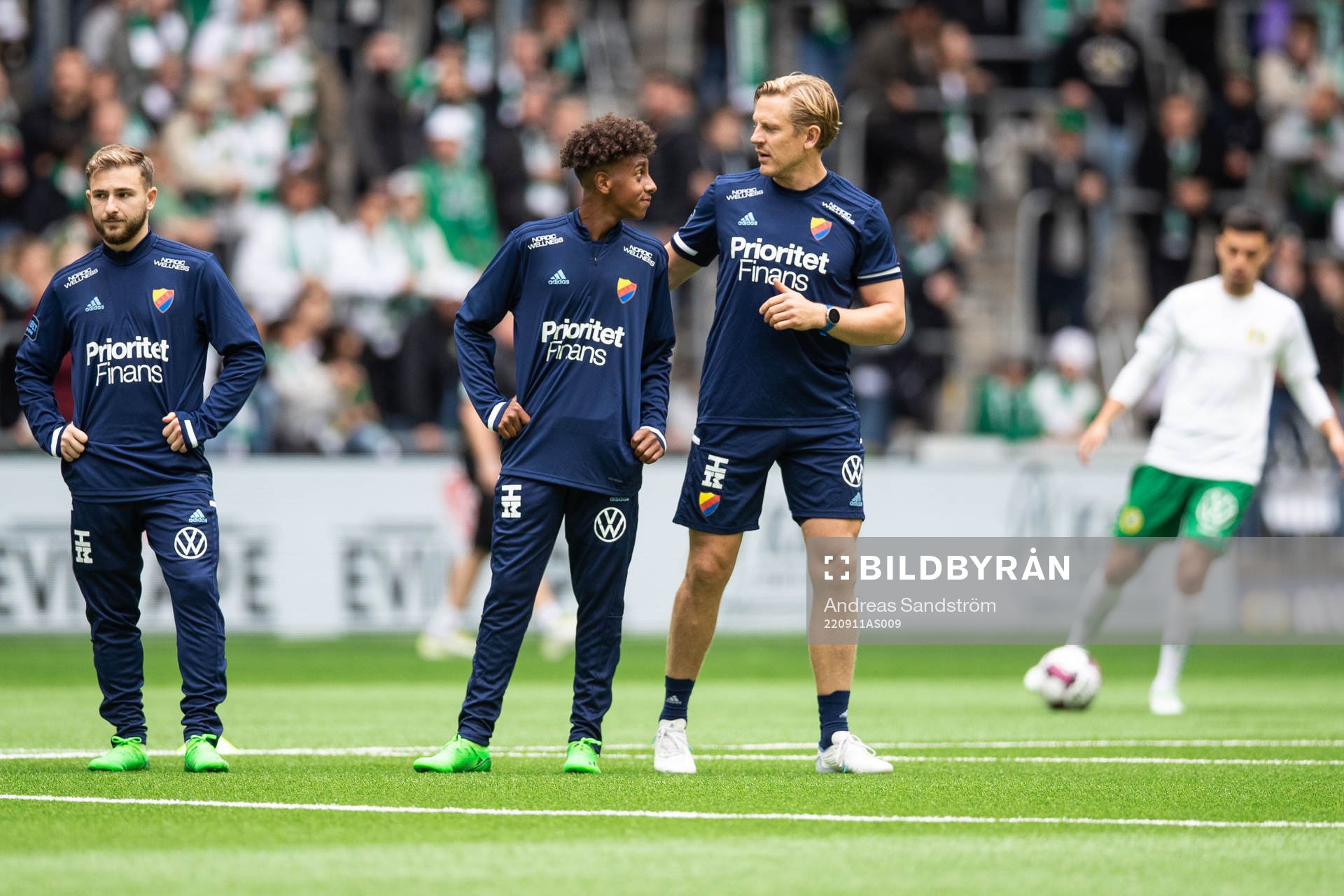 Djurgårdens Isak Alemayehu Mulugeta och fystränare Viktor