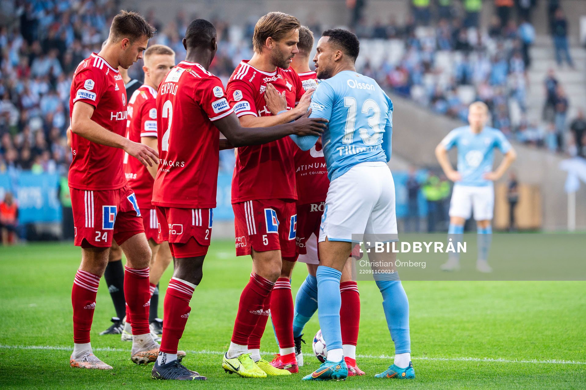 Malmö FFs Martin Olsson och IFK Norrköpings Christoffer