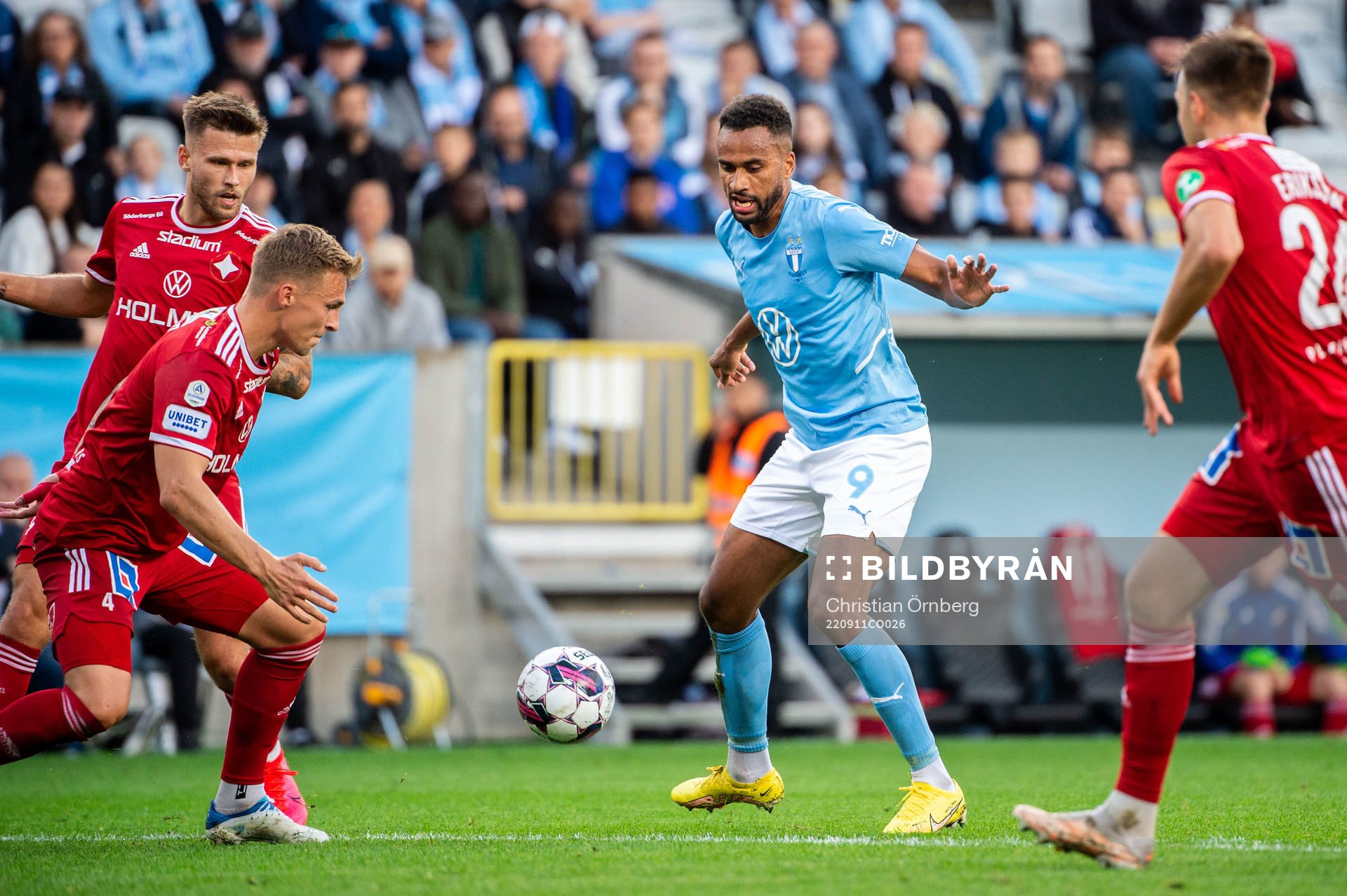 Malmö FFs Isaac Kiese Thelin och IFK Norrköpings Marco
