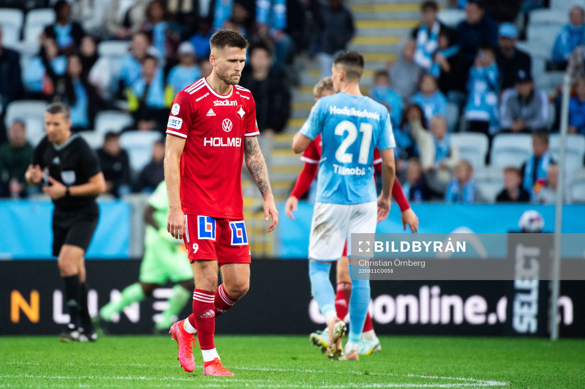 IFK Norrköpings Arnor Traustason deppar