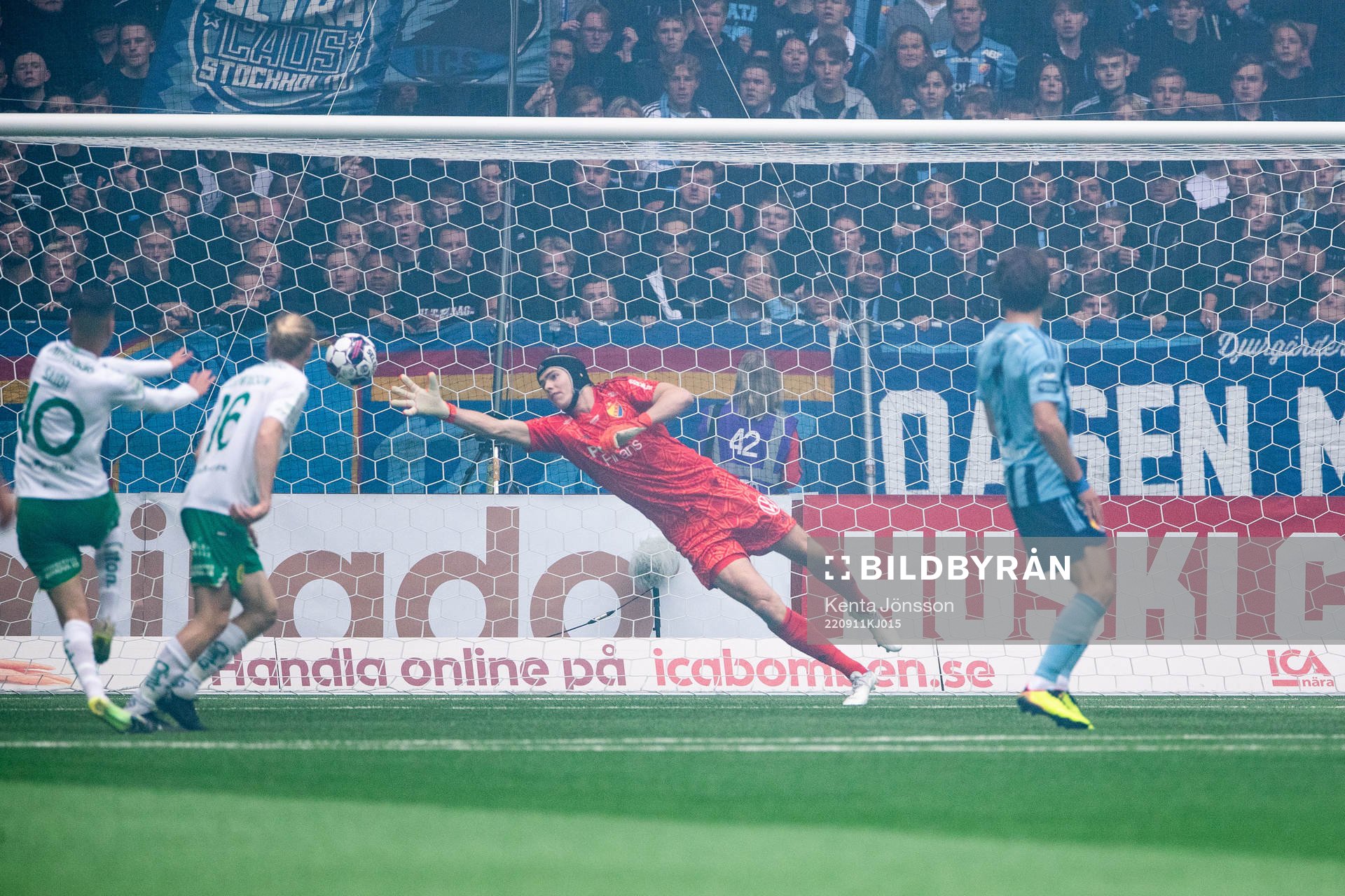 Djurgårdens målvakt Jacob Widell Zetterström