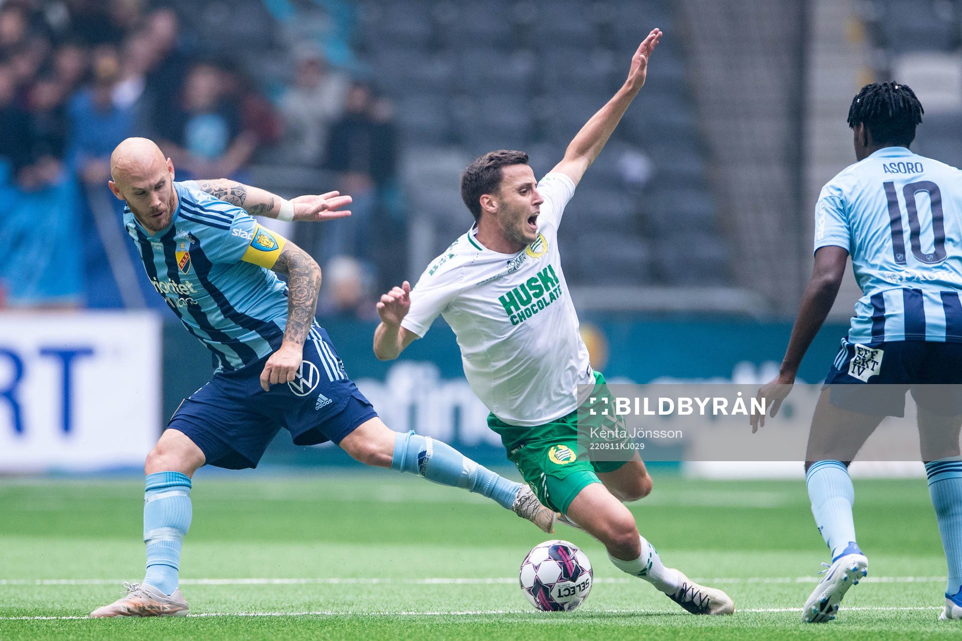 Djurgårdens Magnus Eriksson och Hammarbys Jeppe Andersen