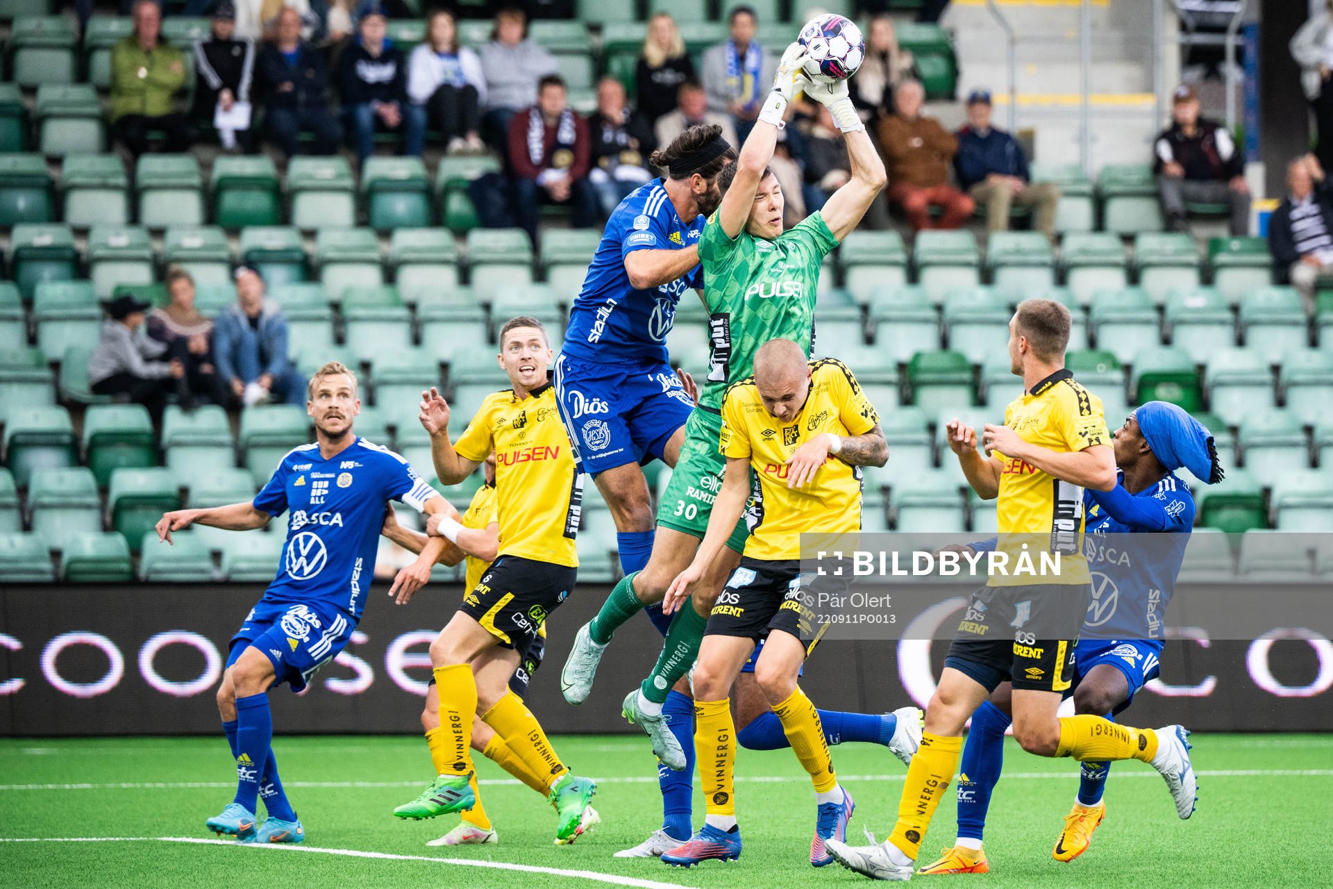 Elfsborgs målvakt Hakon Valdimarsson och GIF Sundsvalls