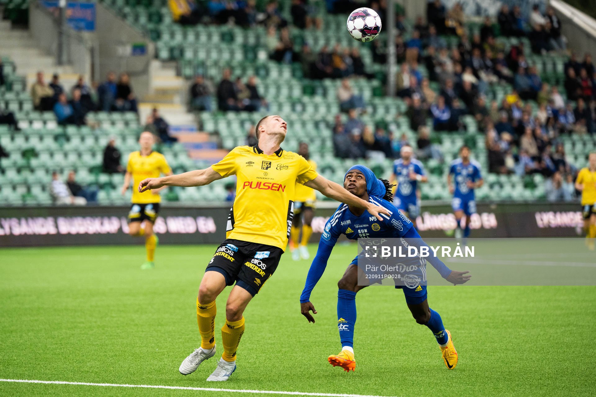 Elfsborgs Oscar Aga och Sundsvalls Ronaldo Damus