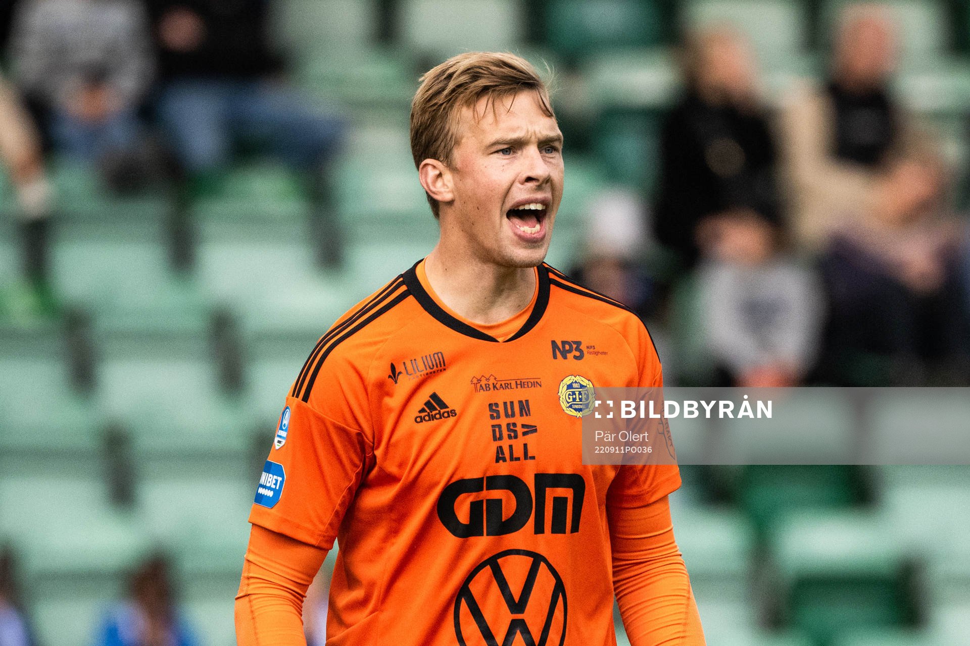 GIF Sundsvalls målvakt Andreas Andersson reagerar under fotbollsmatchen i Allsvenskan mellan GIF Sundsvall och Elfsborg den 11 september 2022 i Sundsvall.