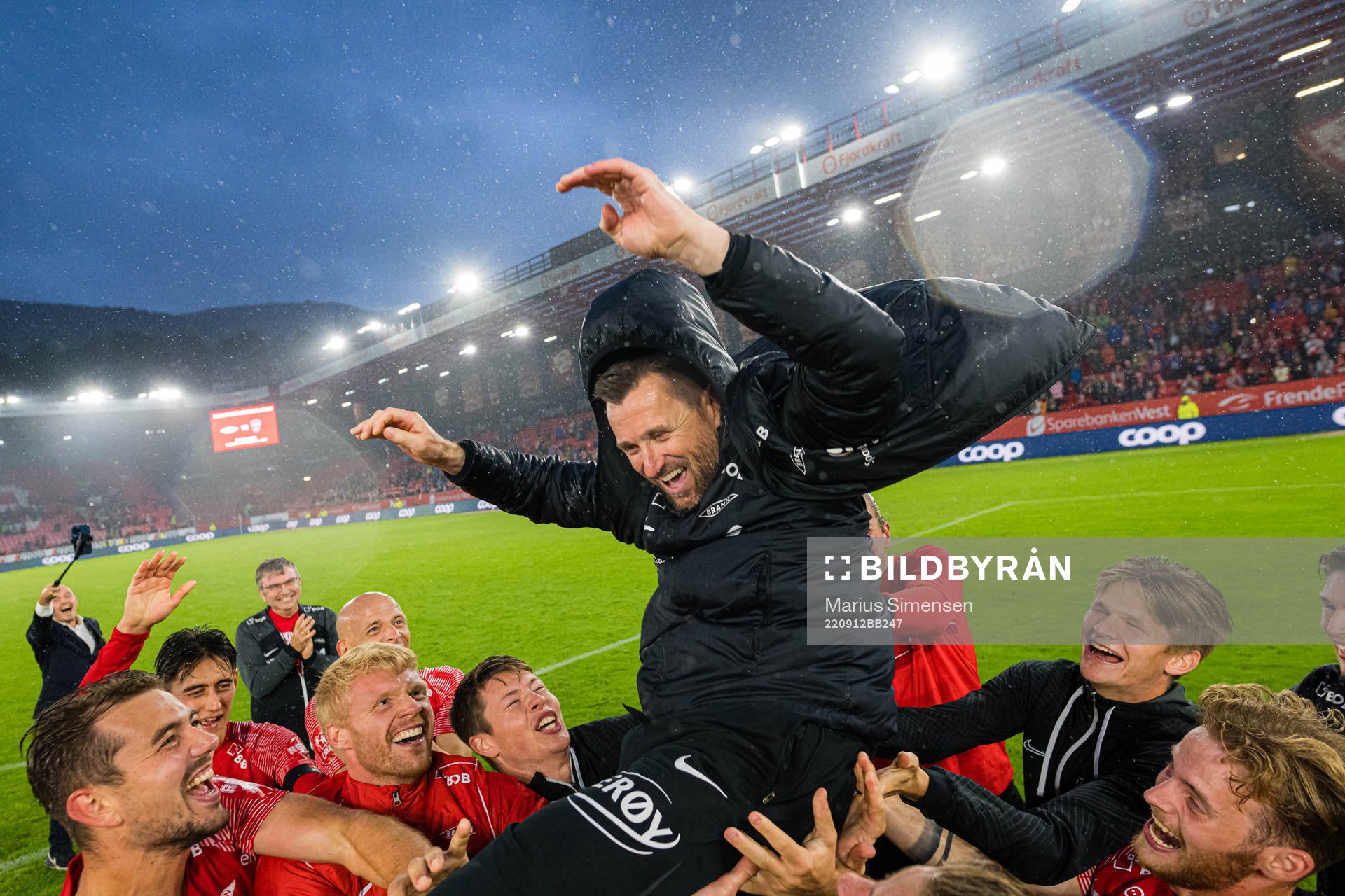 Eirik Horneland, head coach of Brann, celebrates