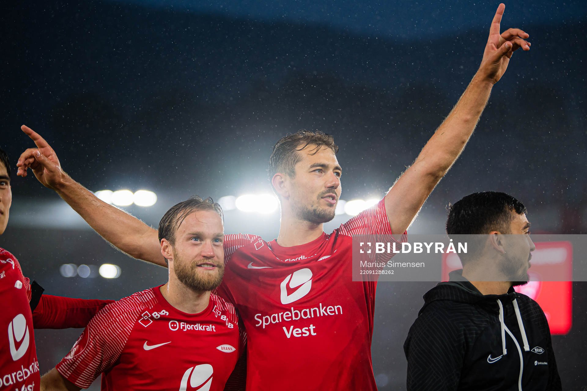 Bård Finne of Brann and Fredrik Pallesen Knudsen of Brann