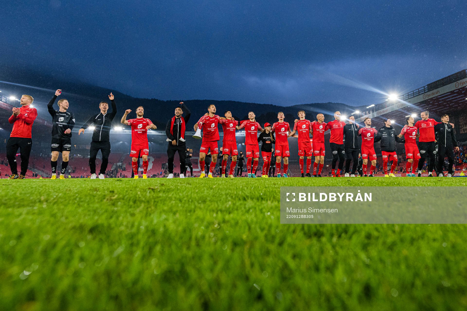 Players of Brann celebrates