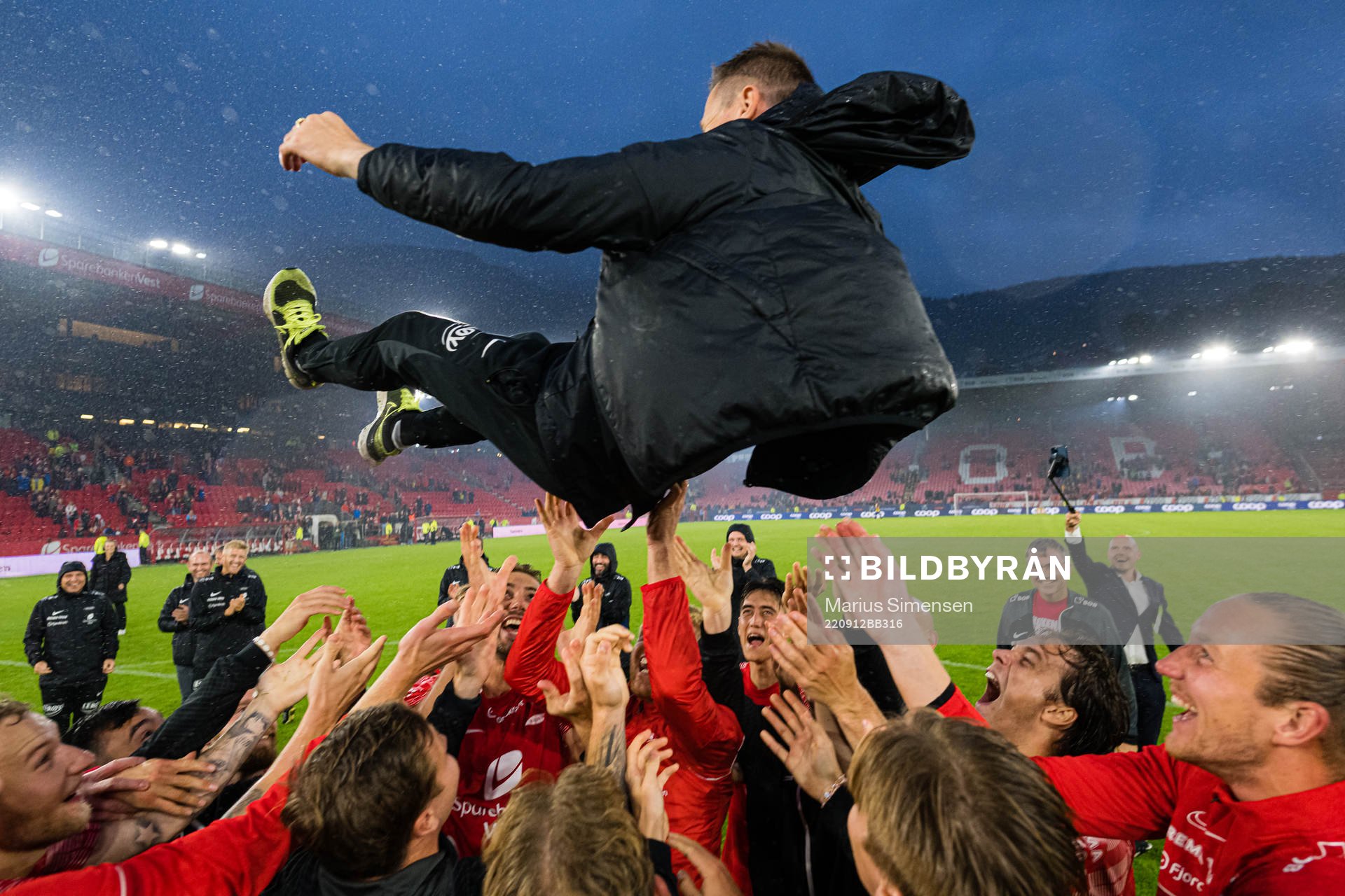 Eirik Horneland, head coach of Brann, celebrates
