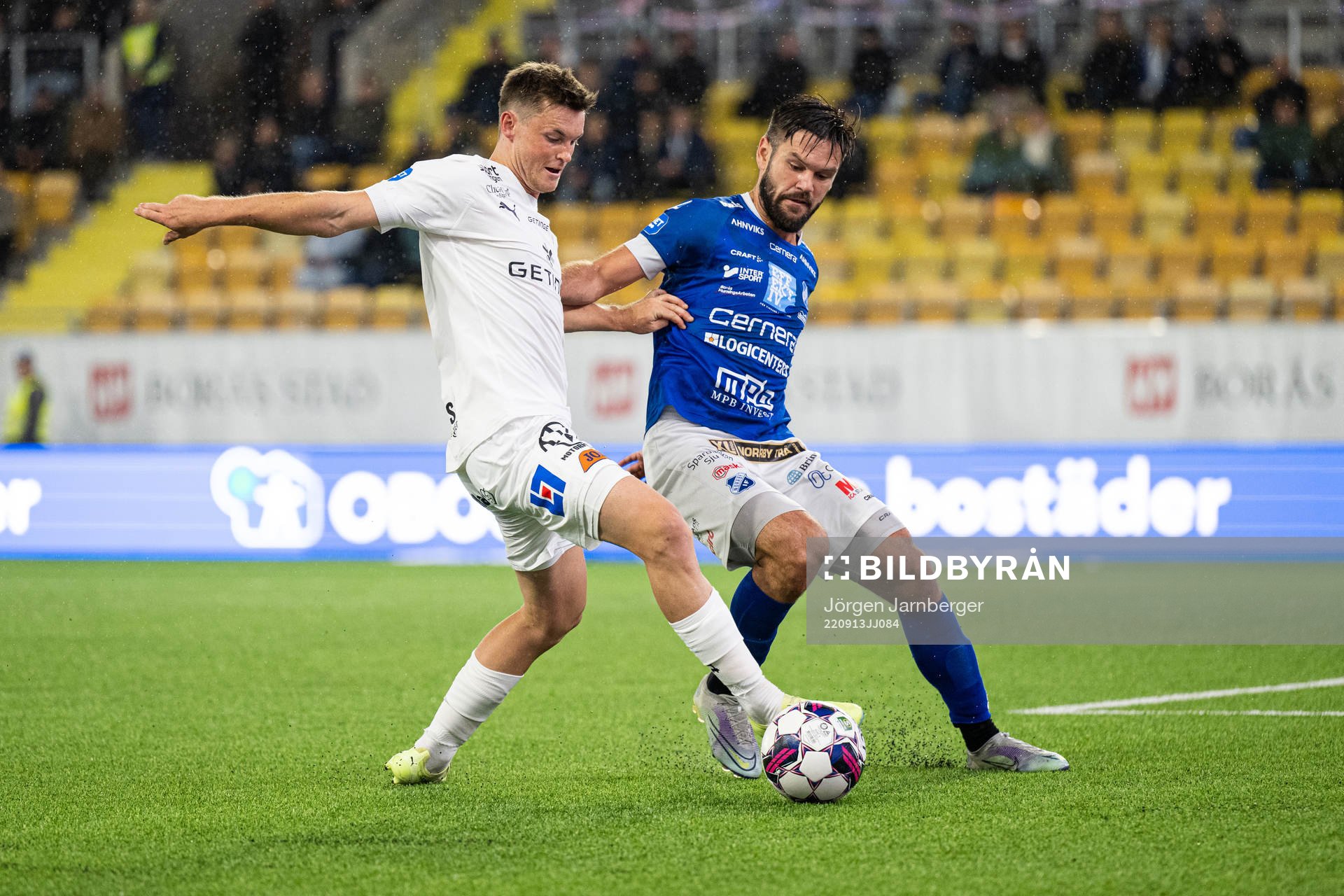 Halmstads Jonathan Svedberg och Norrbys Ivo Pekalski
