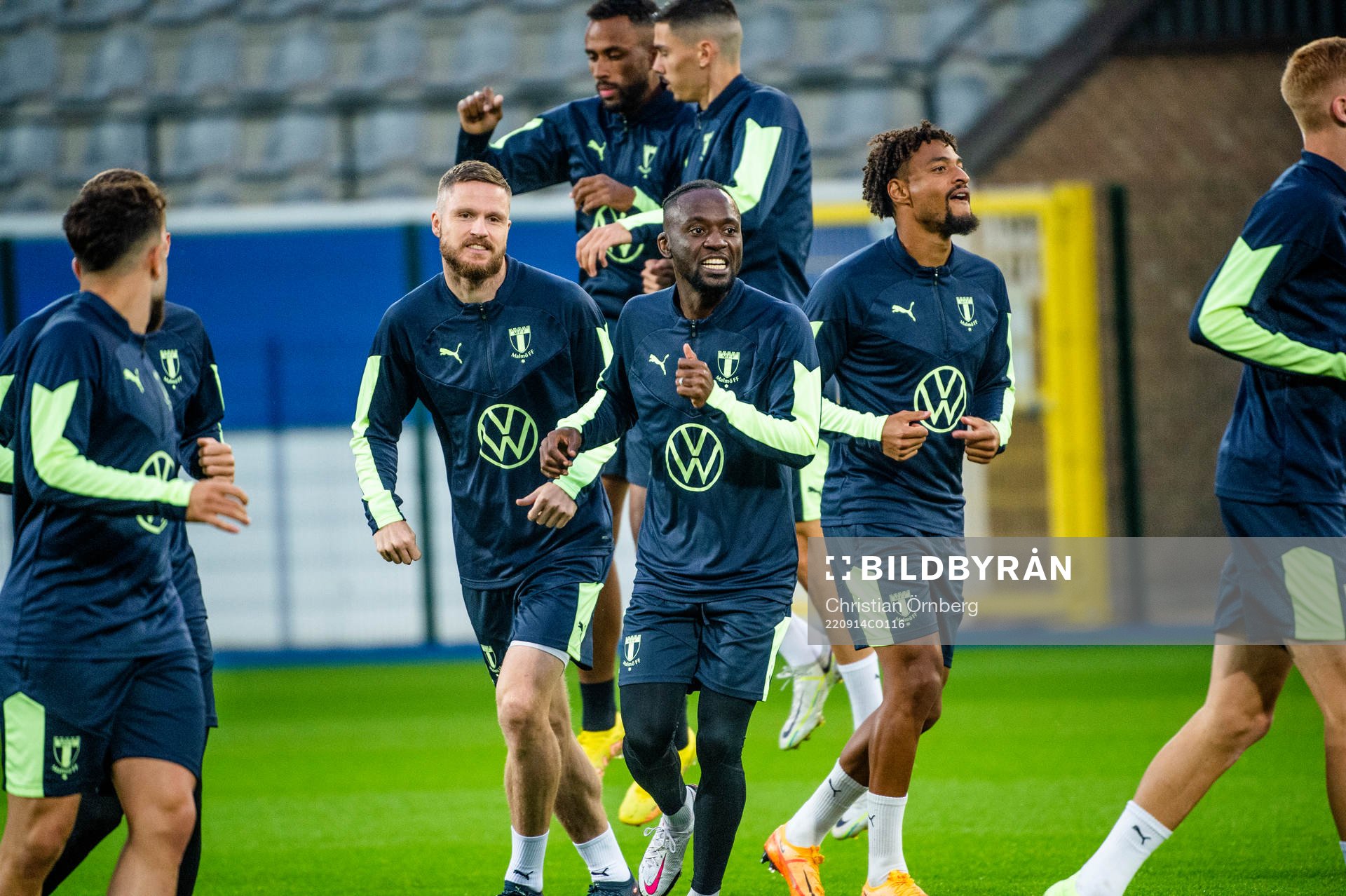 Mohamed Buya Turay and the players