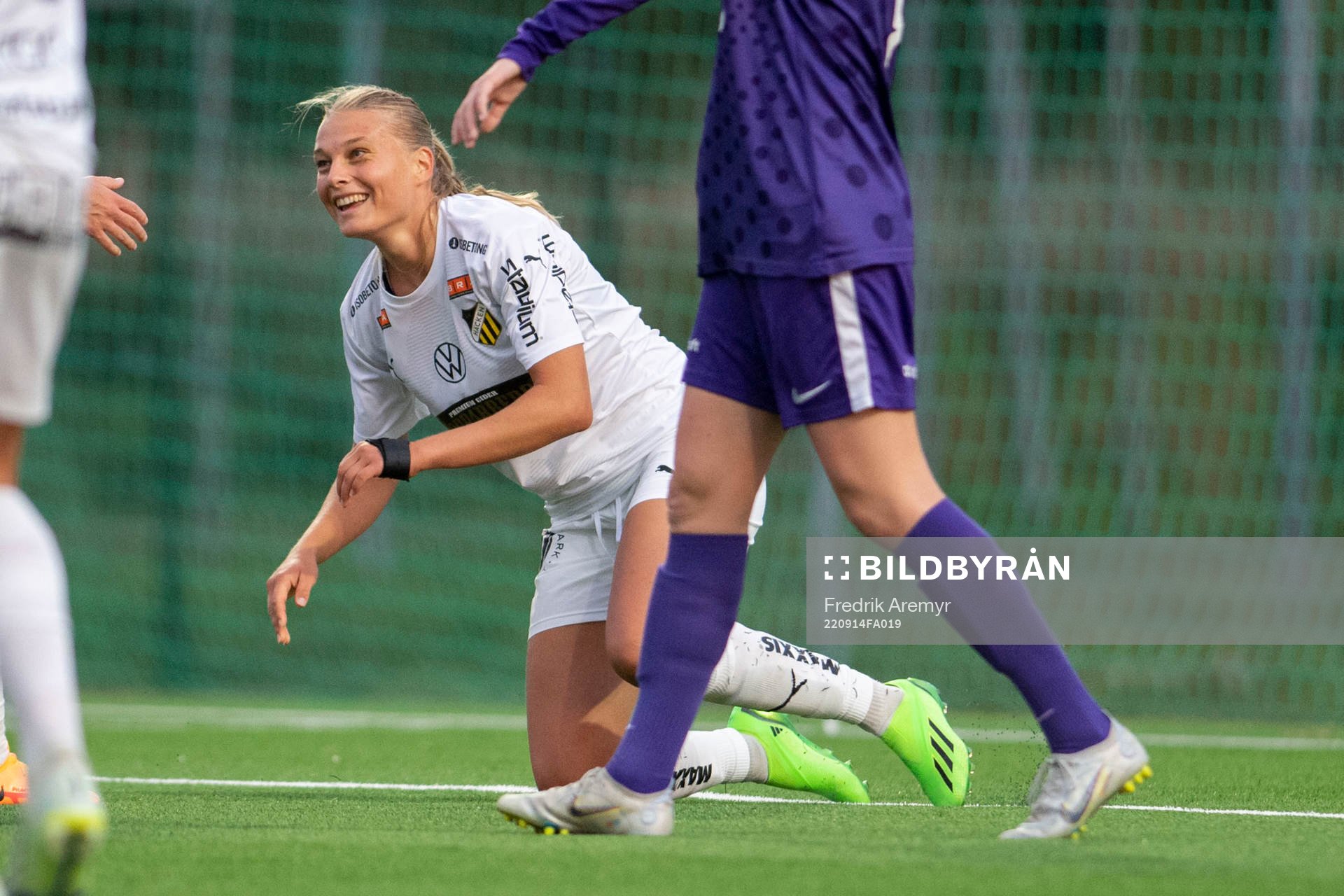 Häckens Stine Larsen jublar
