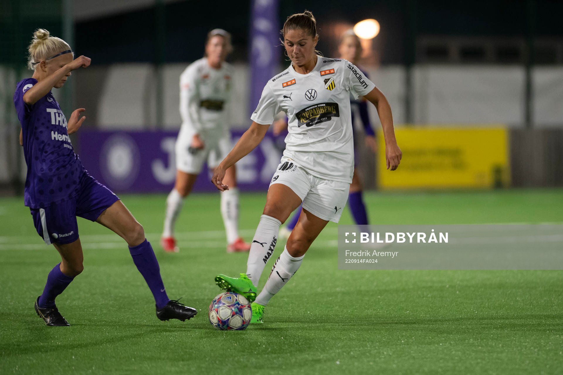 Jitex Matilda Larsson och Häckens Mille Gejl
