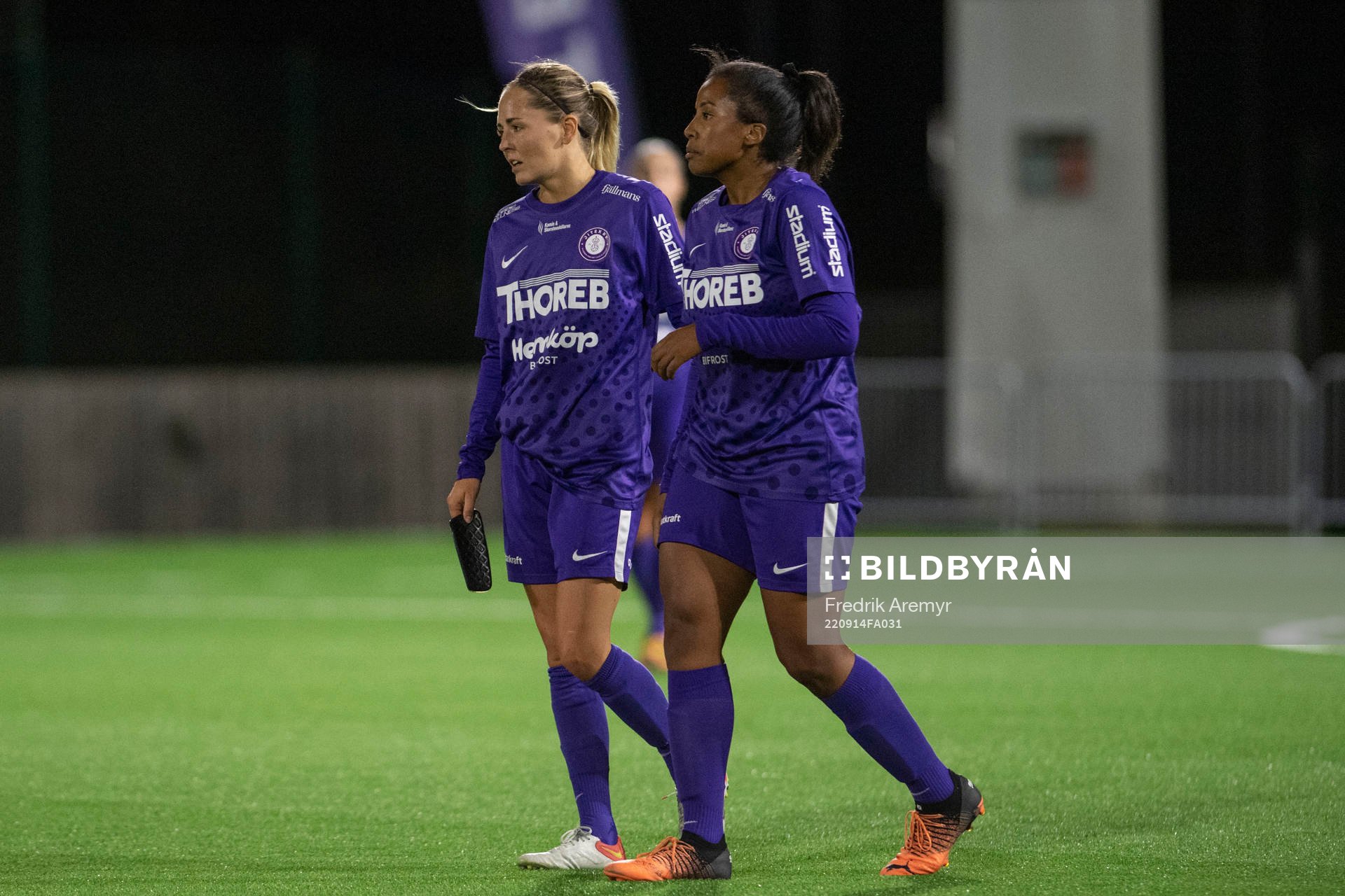 Jitex Ida Jacobson och Amanda Ebbesson deppar