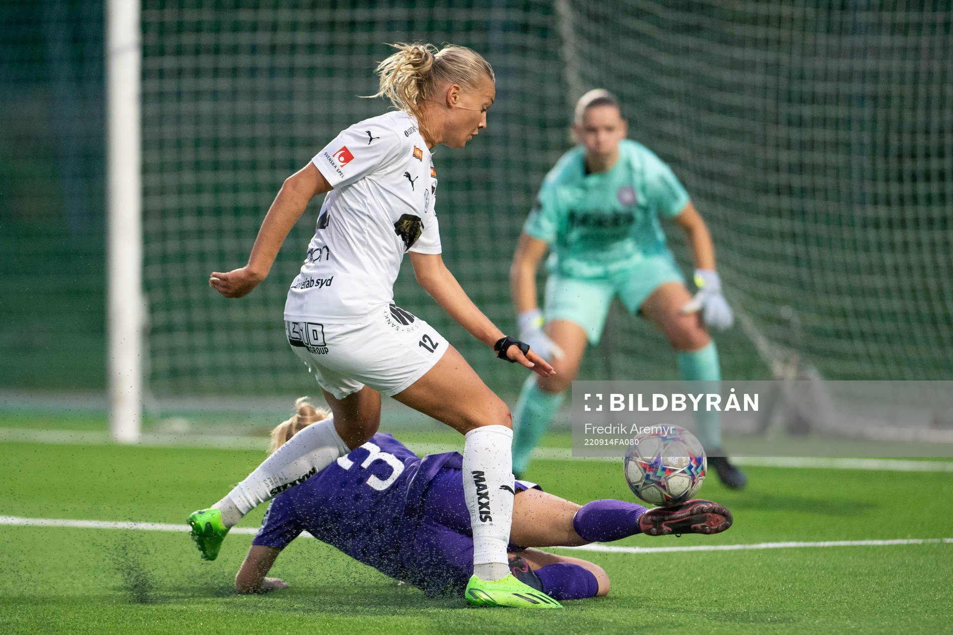 Häckens Stine Larsen  och Jitex Elin Palklint