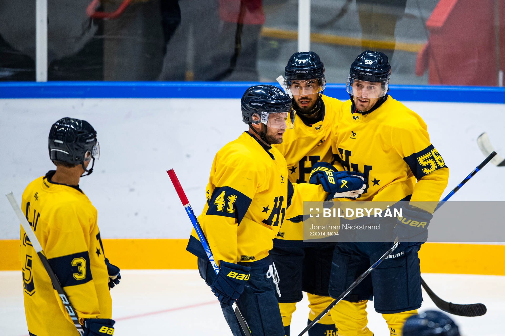 s Fredrik Forsberg jublar
