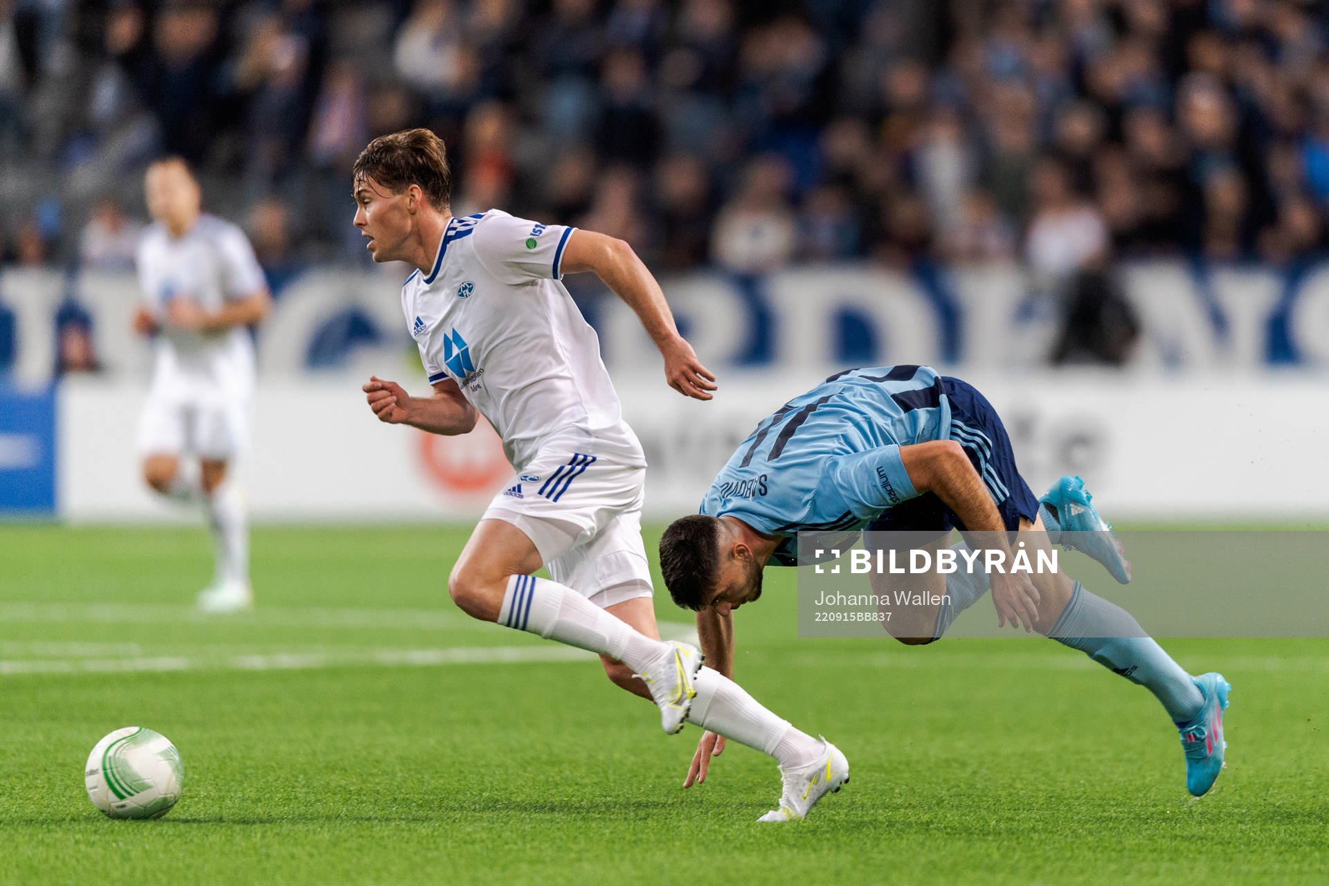 Emil Breivik of Molde and Besard Sabovic of Djurgårdens