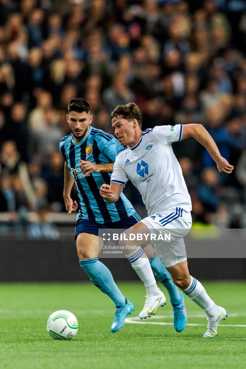 Besard Sabovic of Djurgårdens and Emil Breivik of Molde
