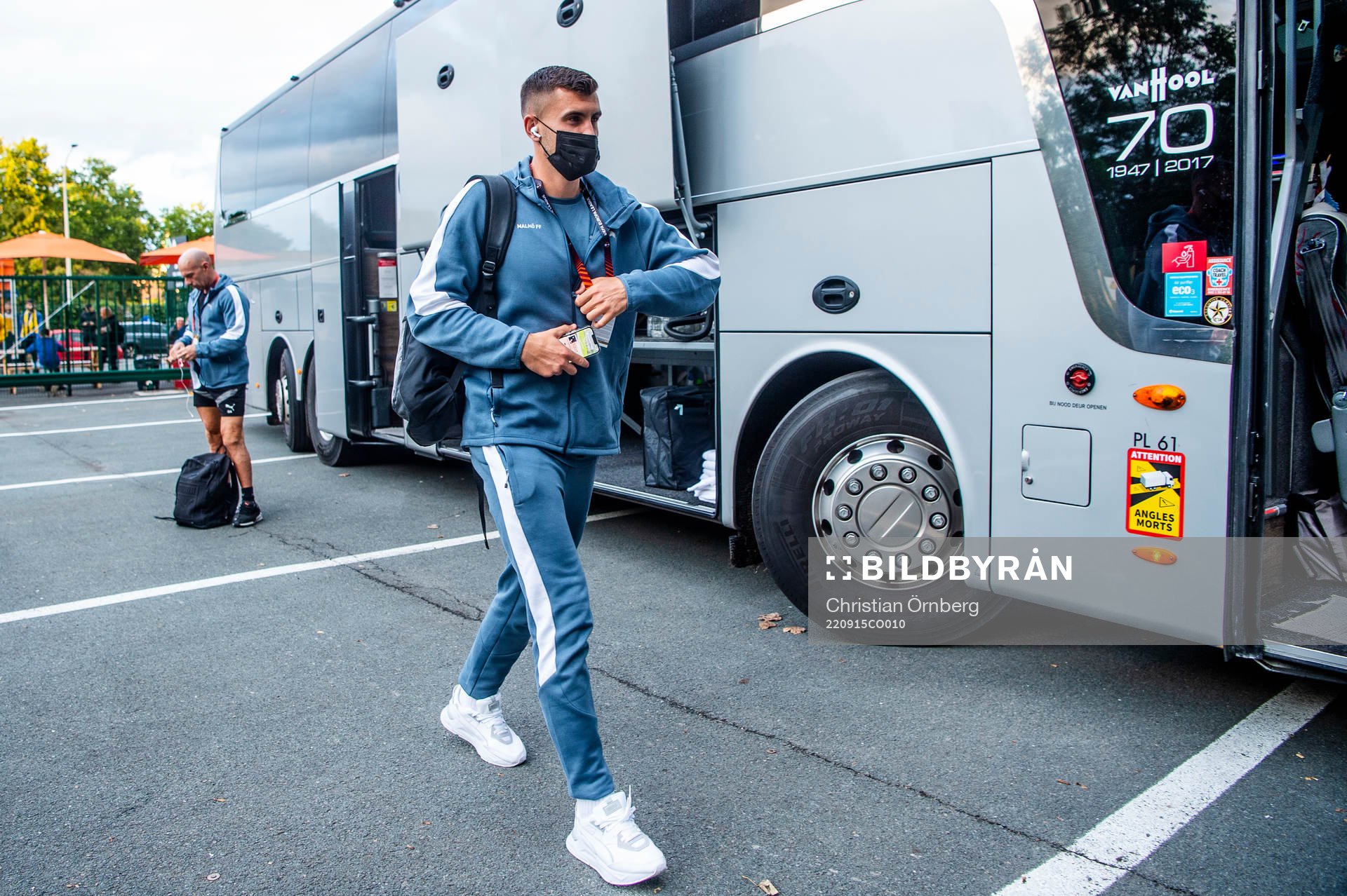 Felix Beijmo of Malmö FF arrives