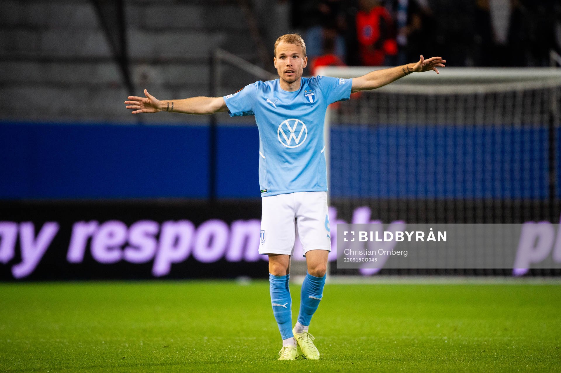Oscar Lewicki of Malmö