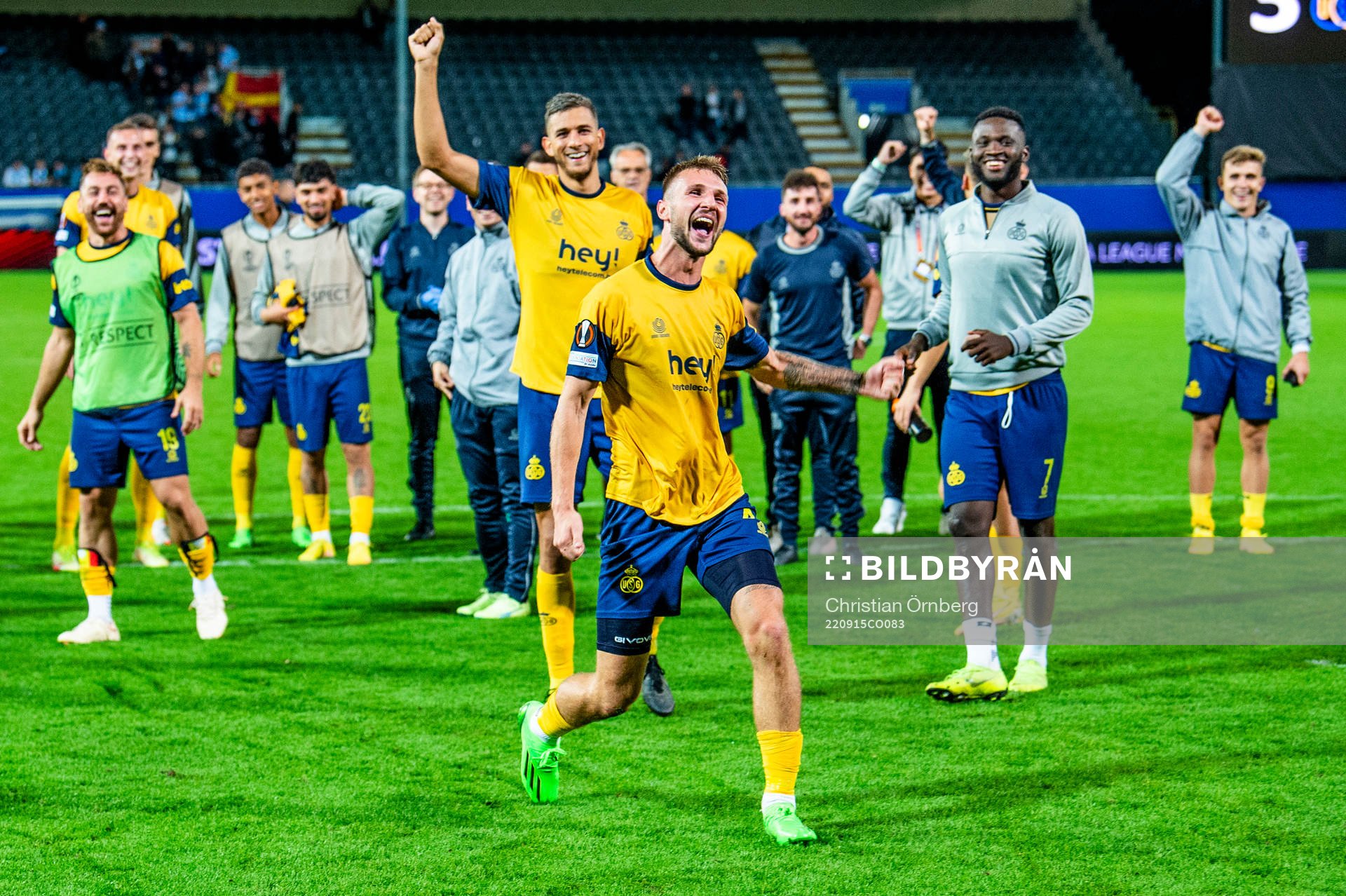 Siebe Van Der Heyden and the team of Royale Union Saint-Gilloise celebrates after the UEFA Europa League match between Royale Union Saint-Gilloise and Malmö FF on September 15, 2022 in Leuven.