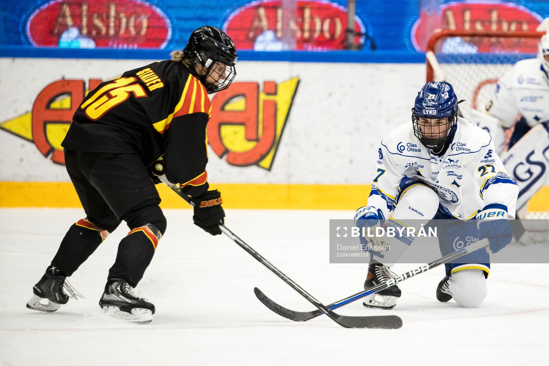 Brynäs Lara Stalder och Leksands Victoria Klimek