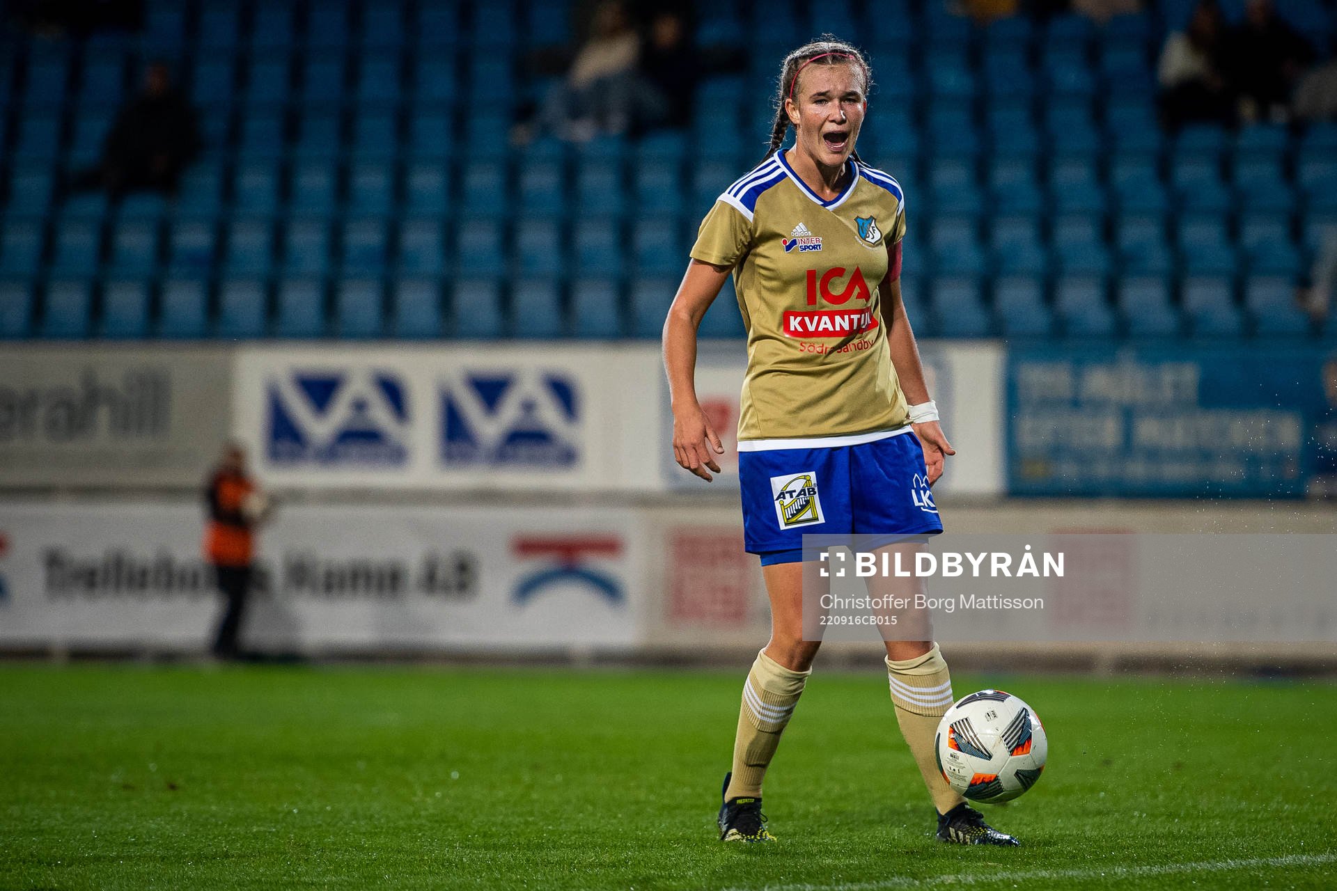 Södra Sandbys Erica Persson Welin deppar