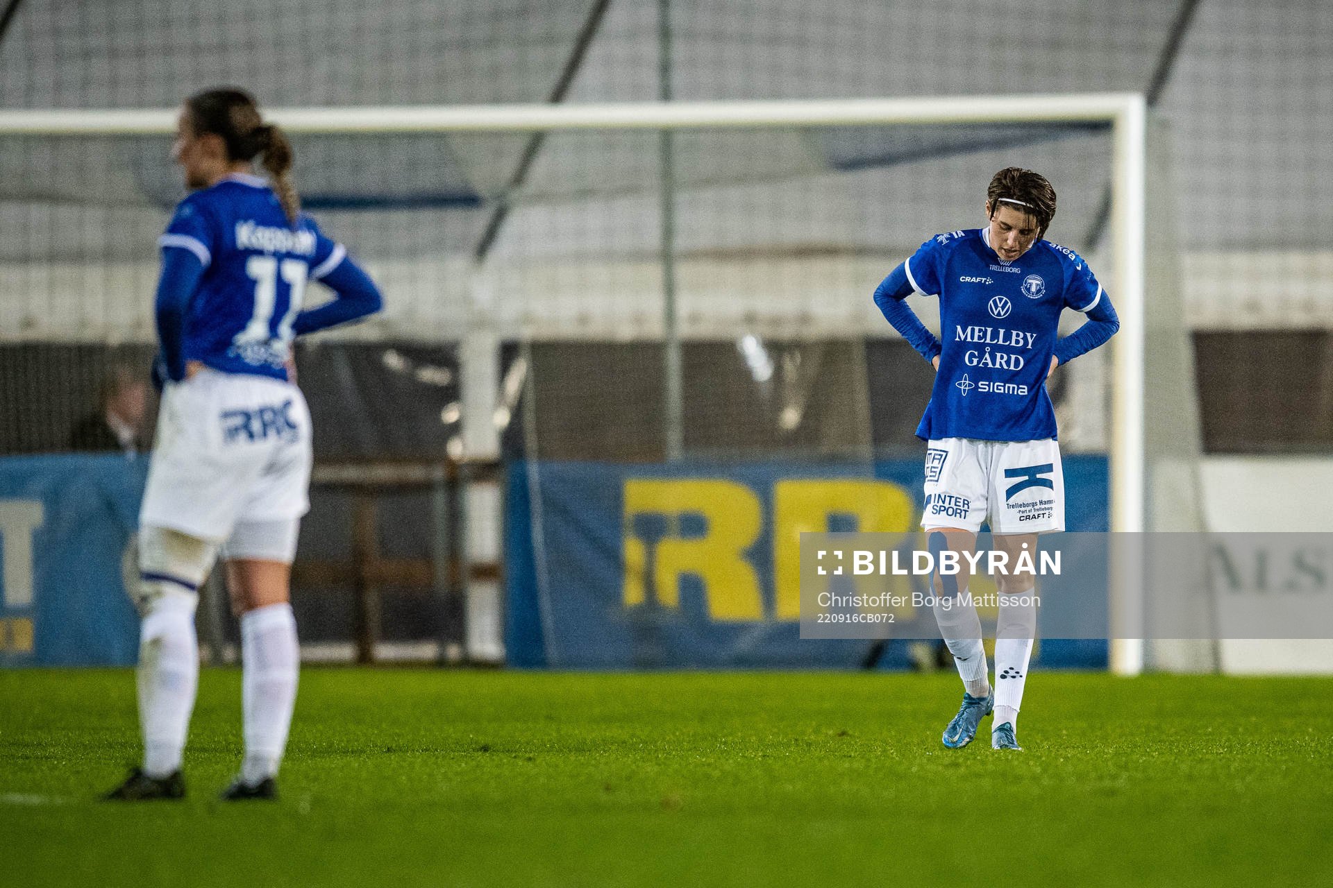 Trelleborgs Tilde Olsson och Irmeli Jonsson deppar
