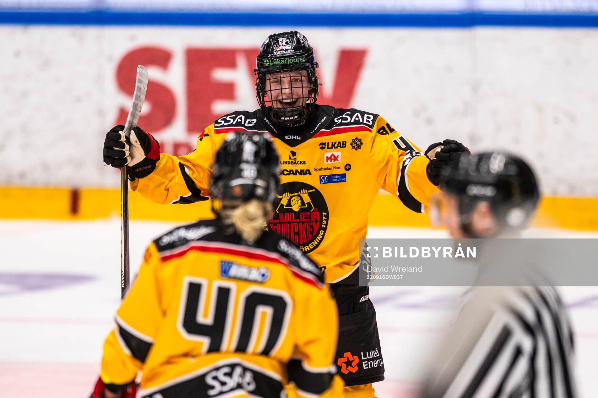 Luleås Viivi Vainikka jublar