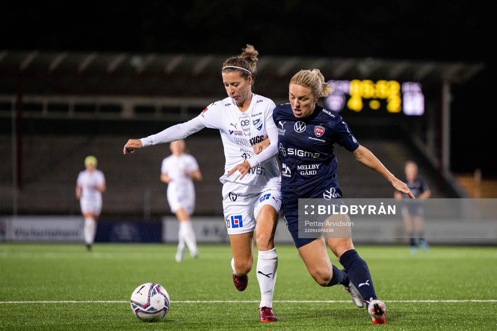 Kalmars Patricia Fischerova och FC Rosengårds Mimmi Larsson