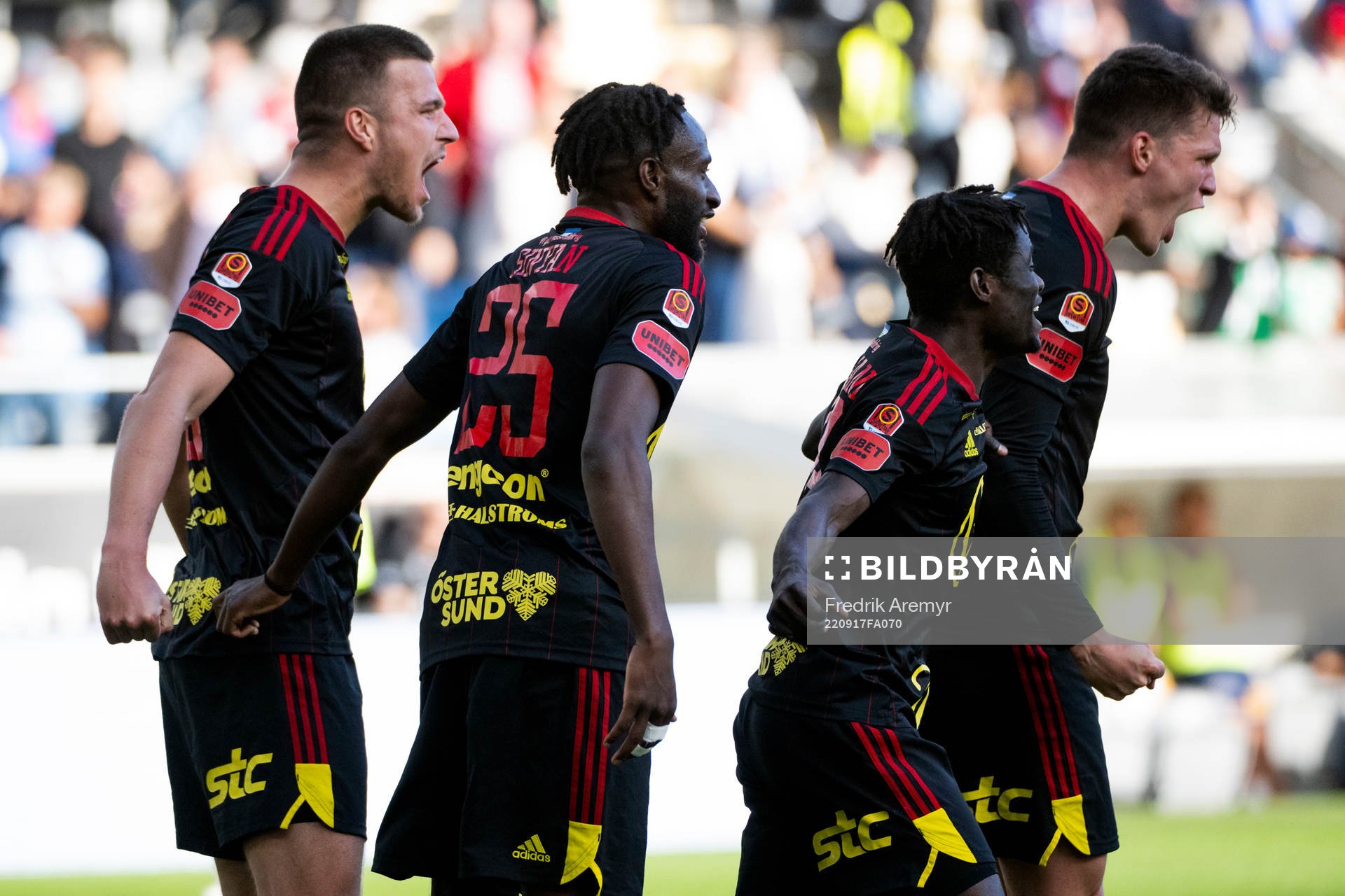 Östersunds Kristian Novak, Mansour Sinyan, Yannick