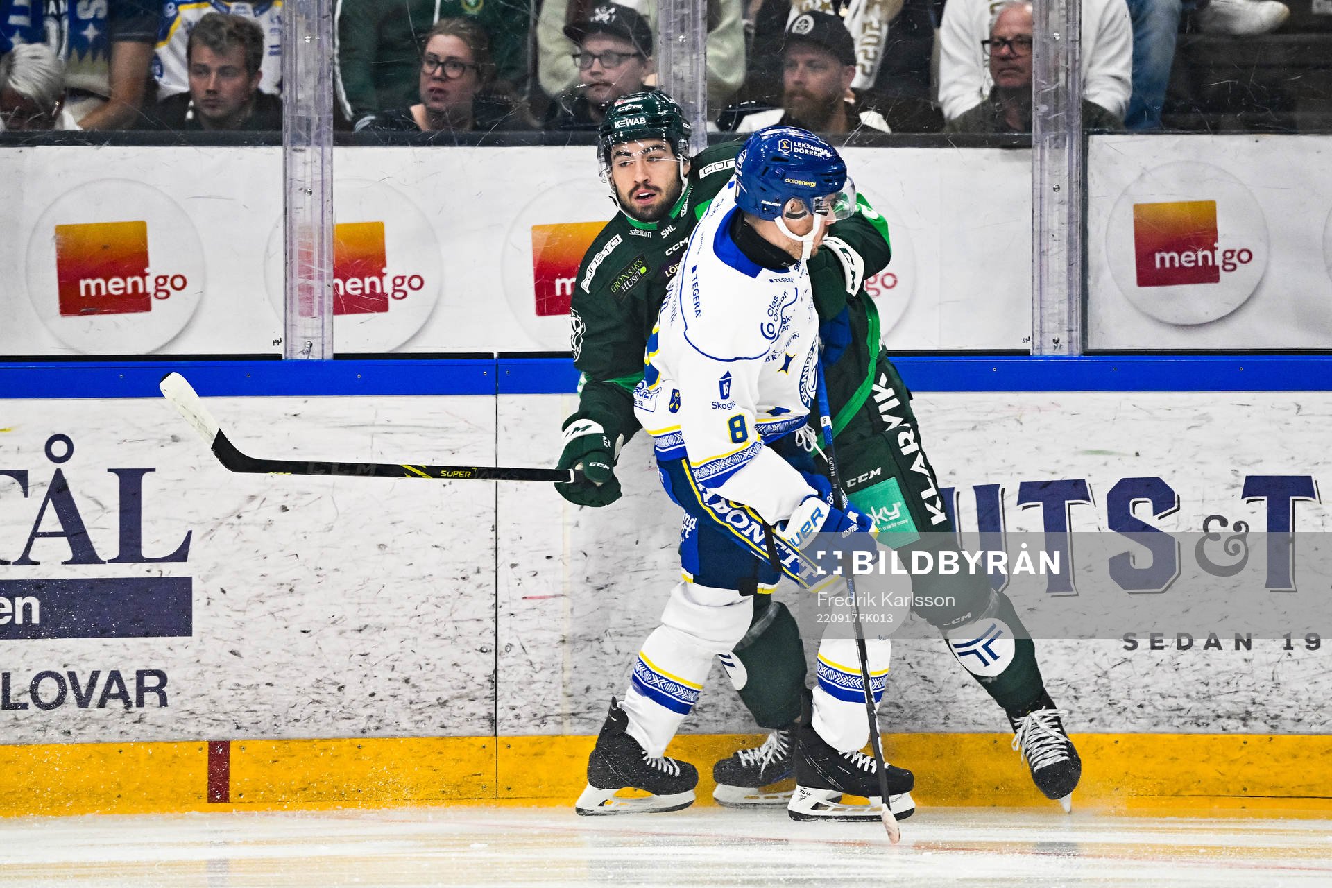 Färjestads Remi Elie och Leksands Matt Caito