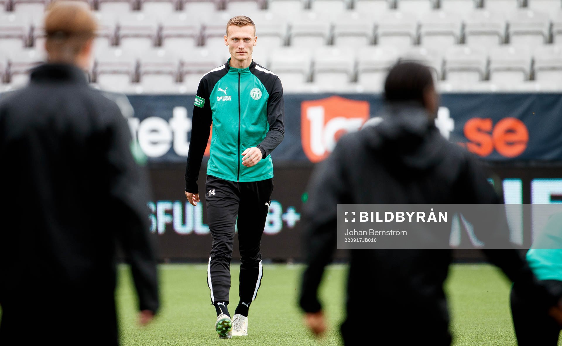 Västerås SKs Viktor Granath inför fotbollsmatchen i Superettan mellan Örebro och Västerås SK den 17 september 2022 i Örebro. 