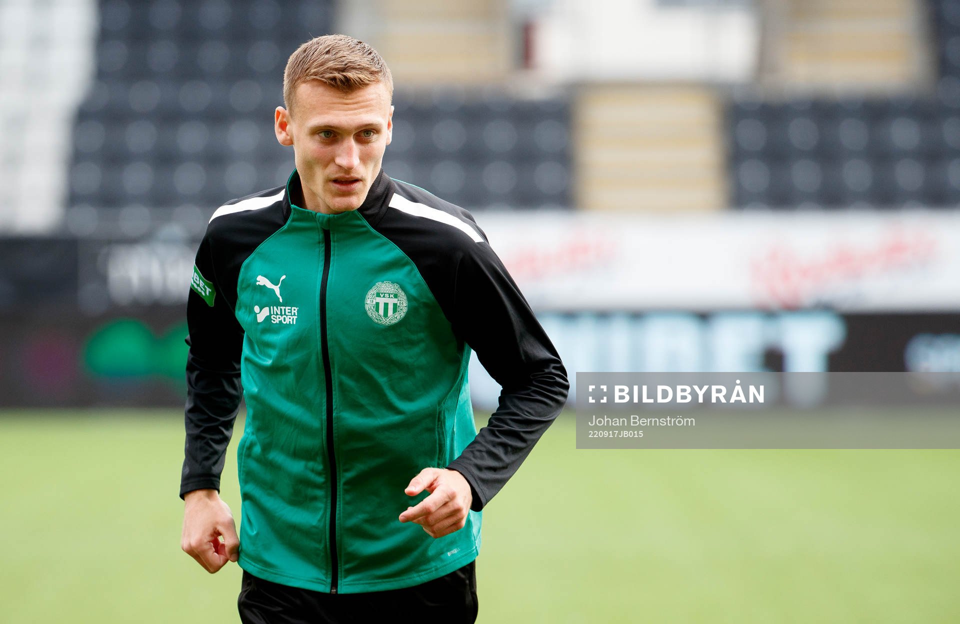 Västerås SKs Viktor Granath inför fotbollsmatchen i Superettan mellan Örebro och Västerås SK den 17 september 2022 i Örebro. 