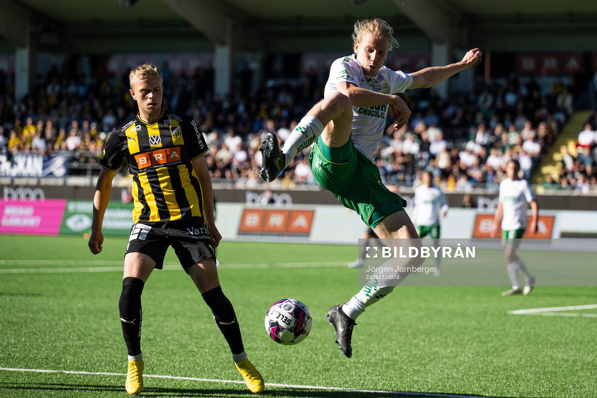 Häckens Tomas Olai Totland och Hammarbys Gustav Ludwigson