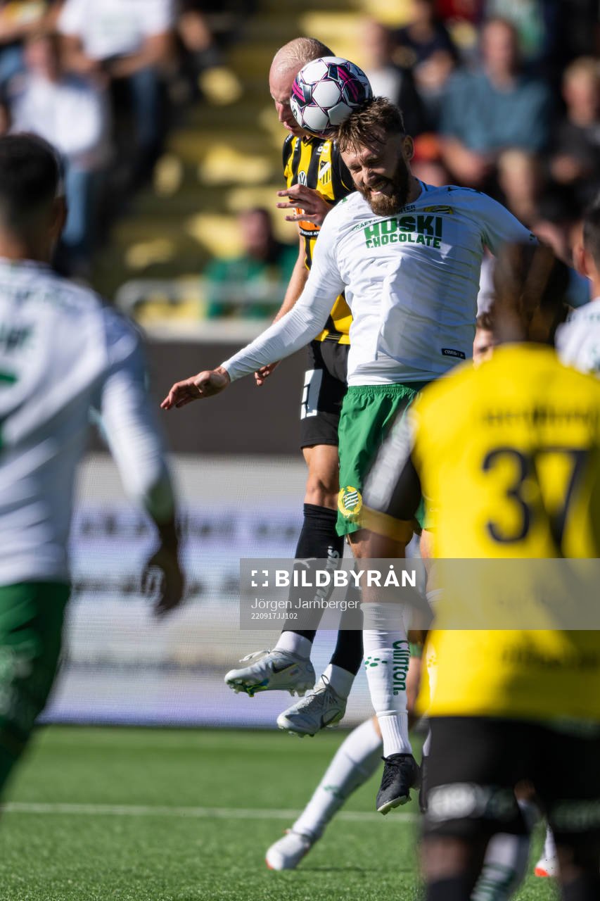 Häckens Valgeir Fridriksson och Hammarbys Simon Sandberg
