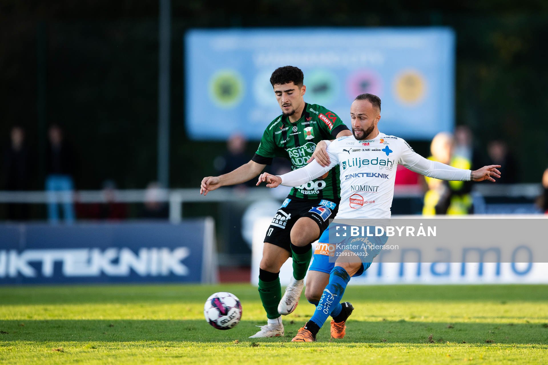 Varbergs Ismet Lushaku och Värnamos Evaldo Nascimento