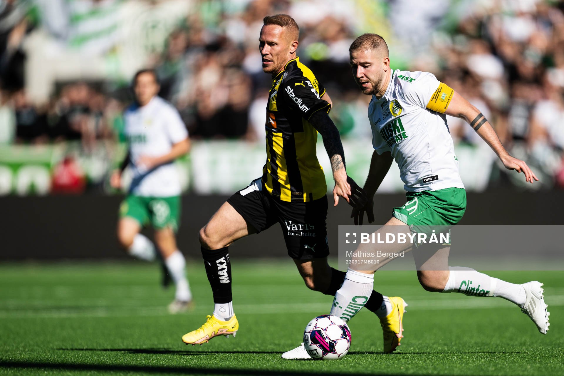 Häckens Mikkel Rygaard Jensen och Hammarbys Darijan Bojanic