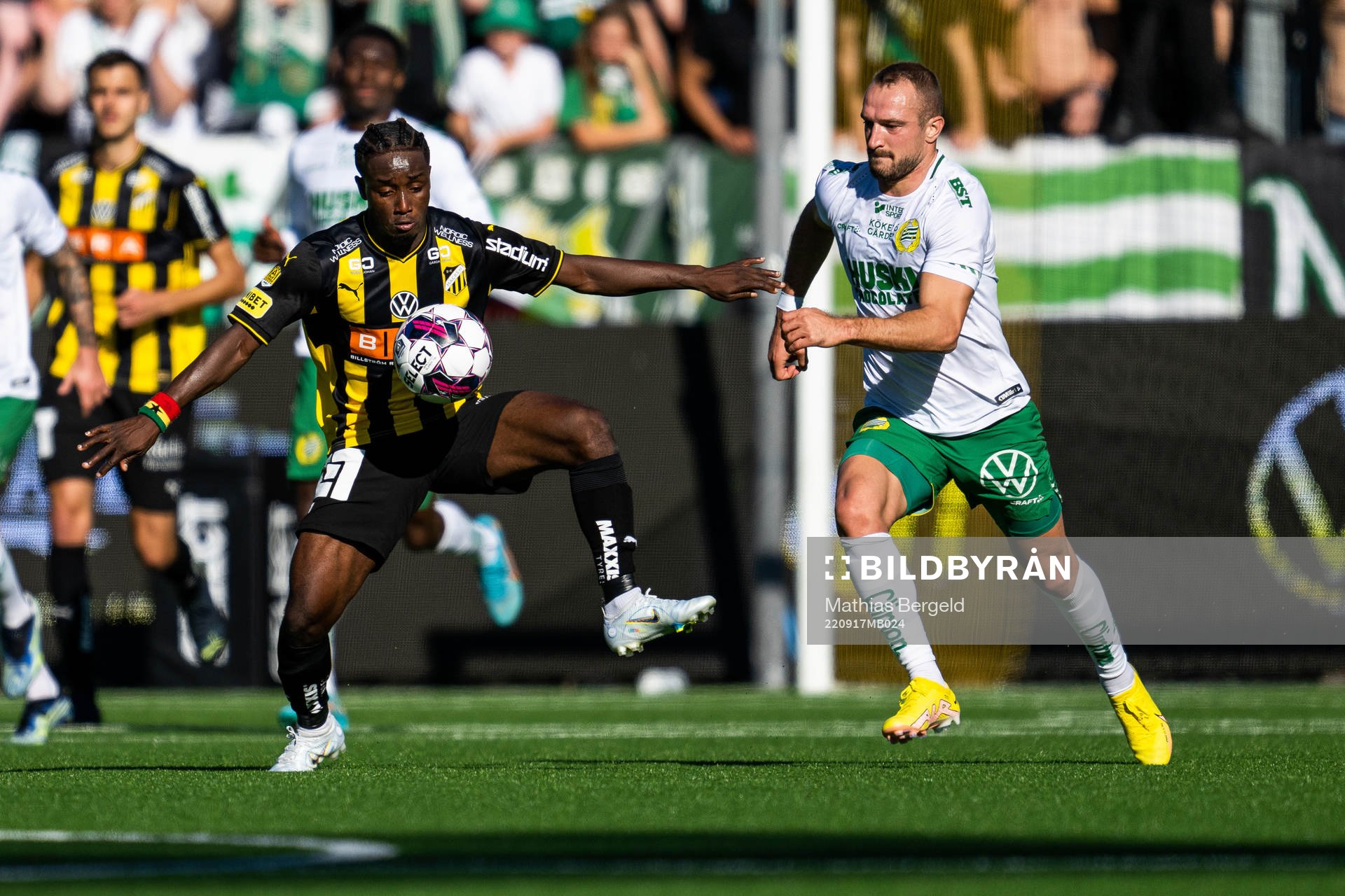Häckens Ibrahim Sadiq och Hammarbys Veton Berisha