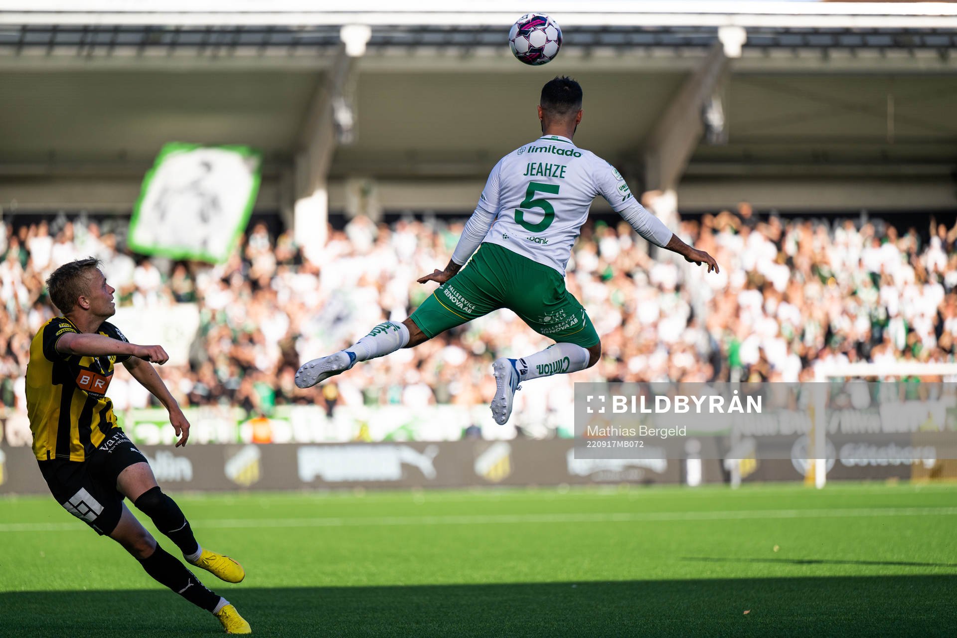 Häckens Tomas Olai Totland och Hammarbys Mohanad Jeahze
