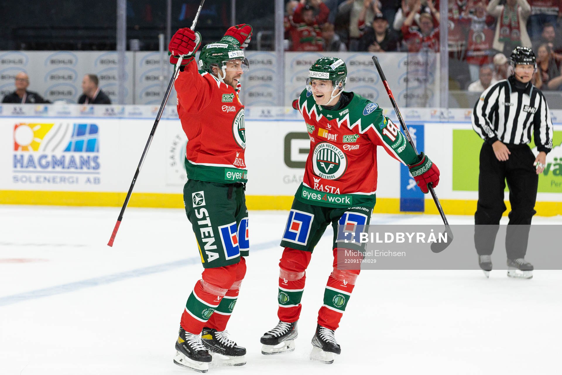 Frölundas Anders Grönlund och Lucas Nordsäter jublar