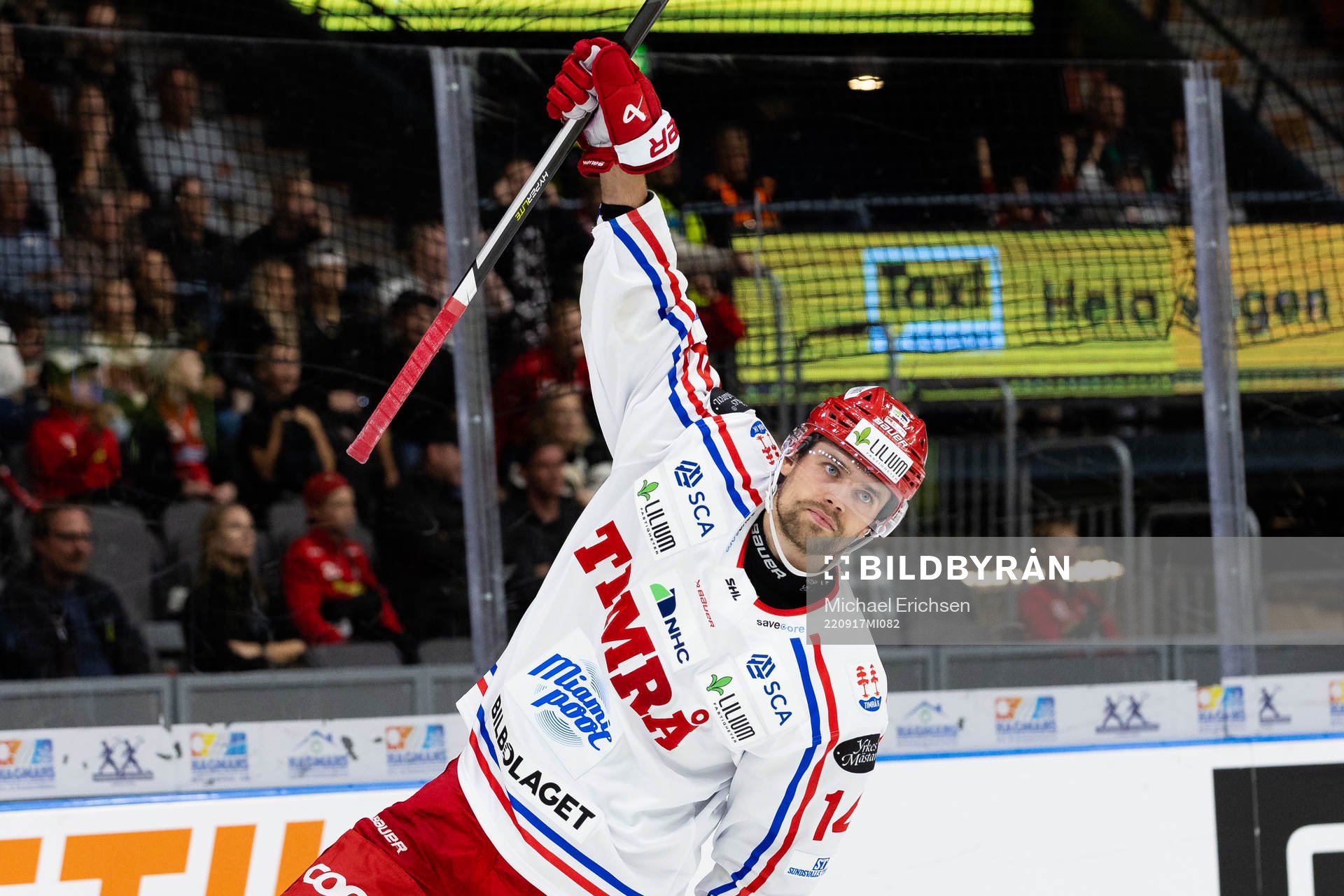 Timrås Emil Pettersson jublar
