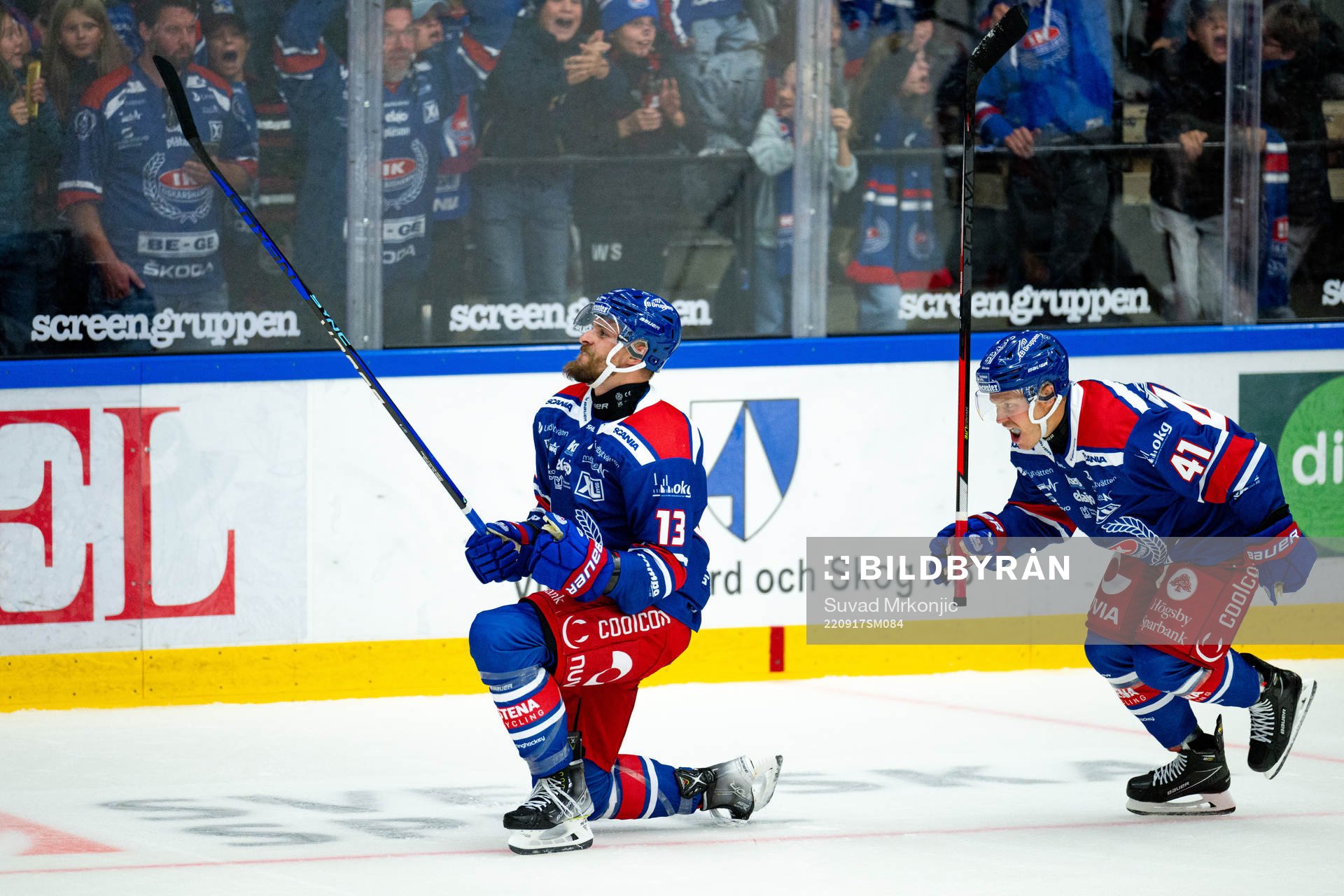 Oskarshamns Jiri Smejkal och Johan Johnsson jublar
