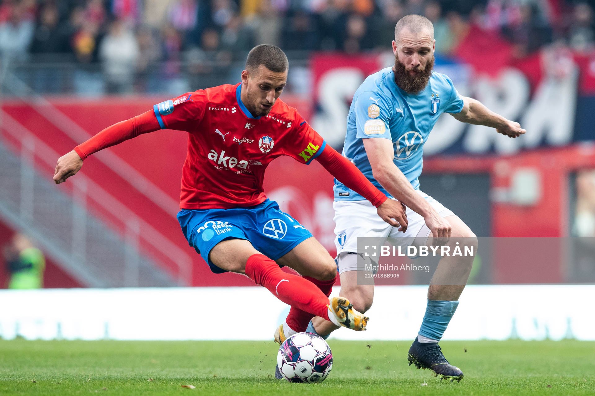 Helsingborgs Arian Kabashi och Malmö FFs Jo Inge Berget