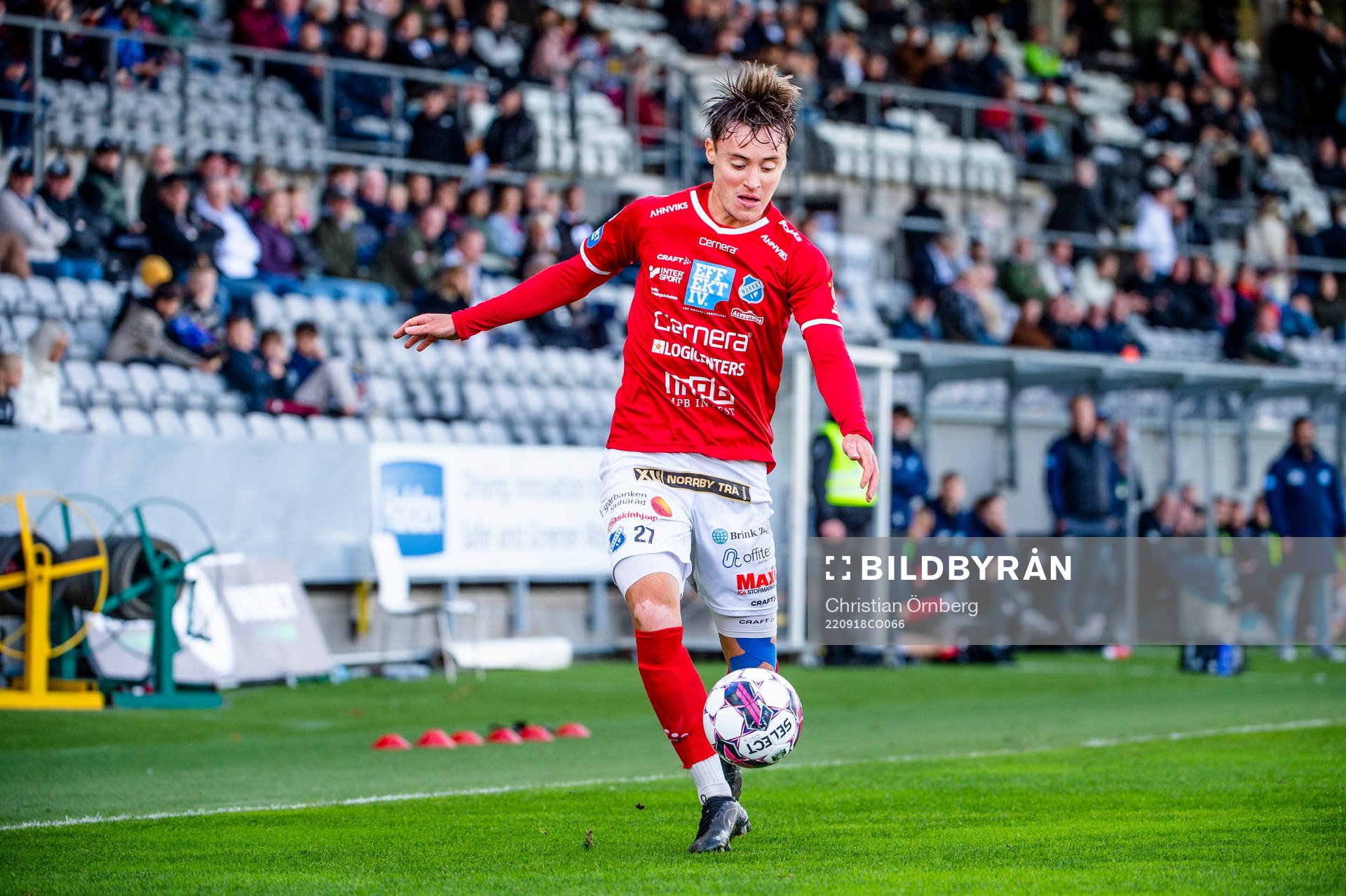 Norrbys Pontus Eriksson under fotbollsmatchen i Superettan mellan Landskrona och Norrby den 18 september 2022 i Landskrona. 