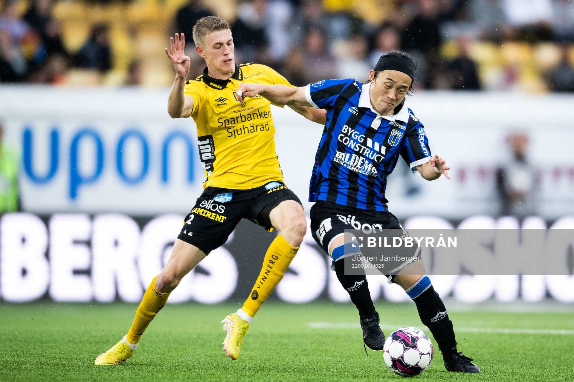 Elfsborgs Alexander Bernhardsson och Sirius Yukiya Sugita